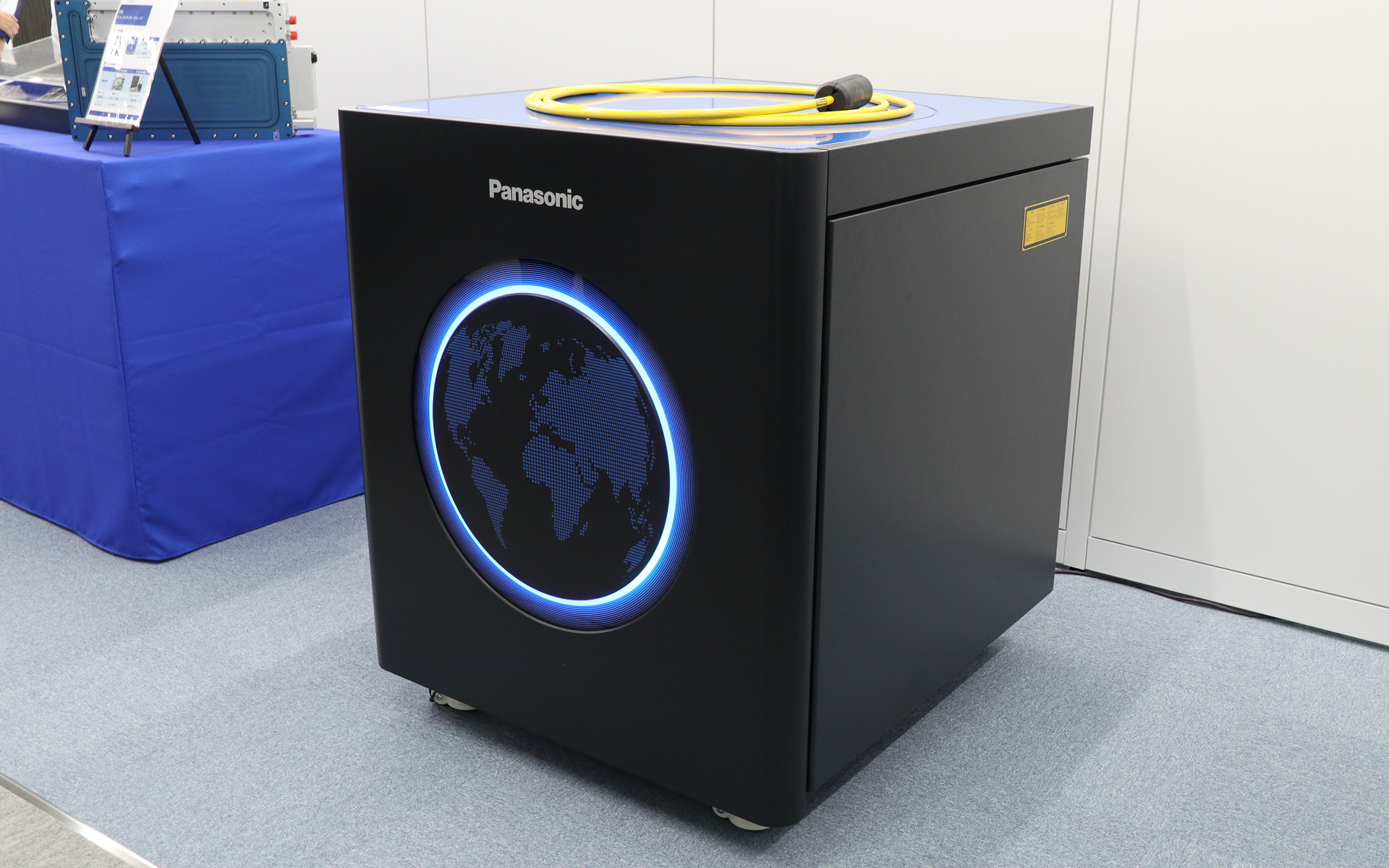 「高出力青色DDL」の発振器