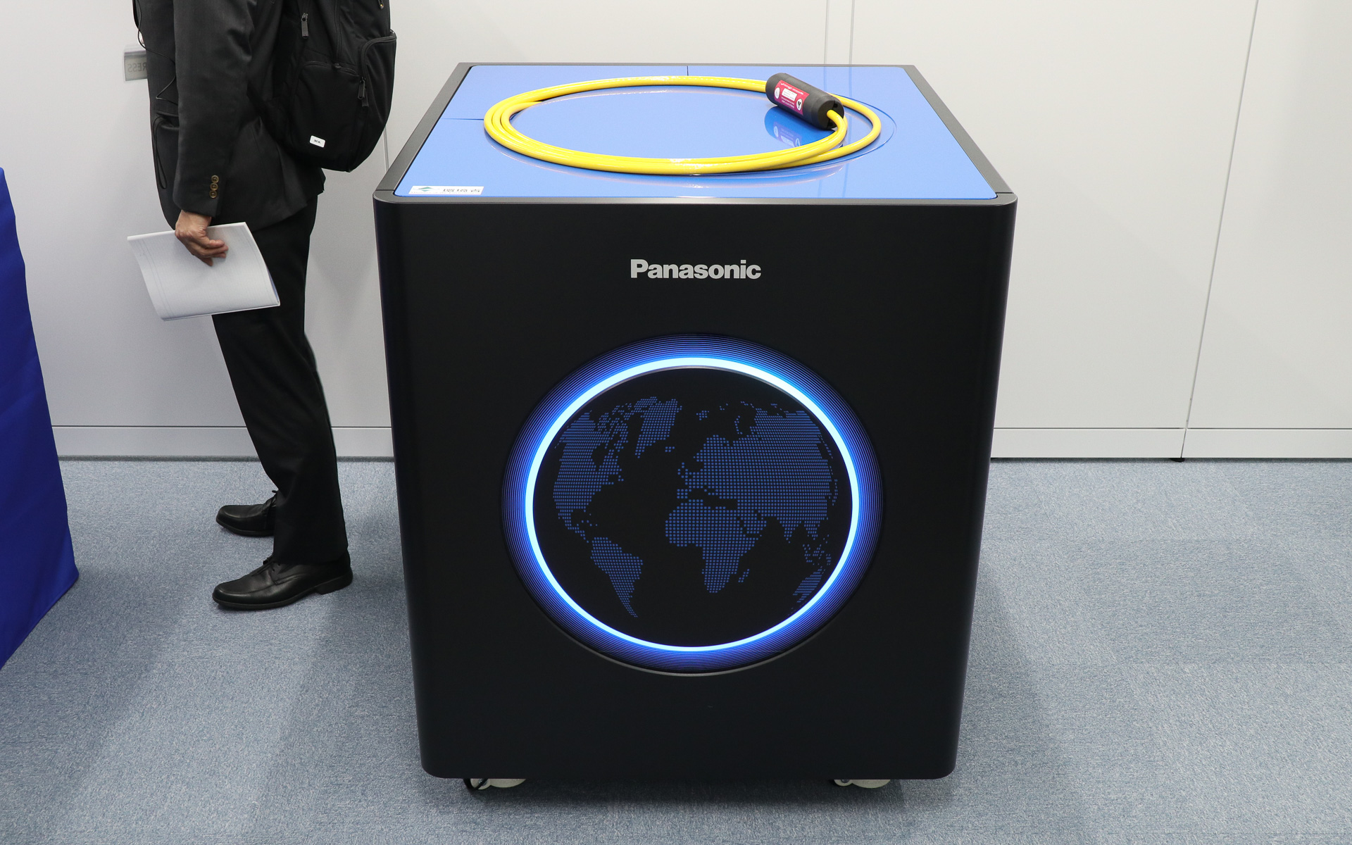 「高出力青色DDL」の発振器