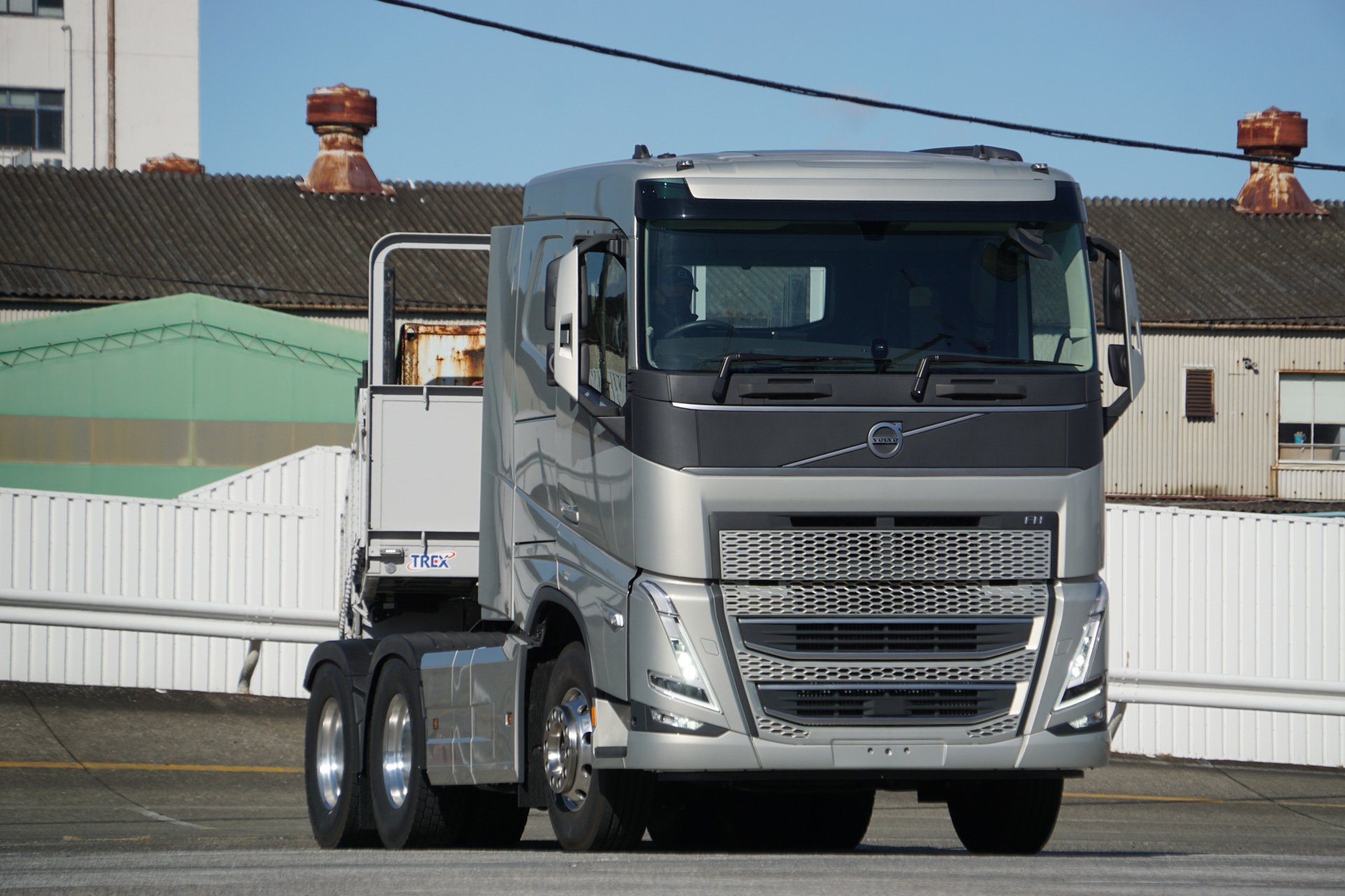 FHトラクターの標準キャブ