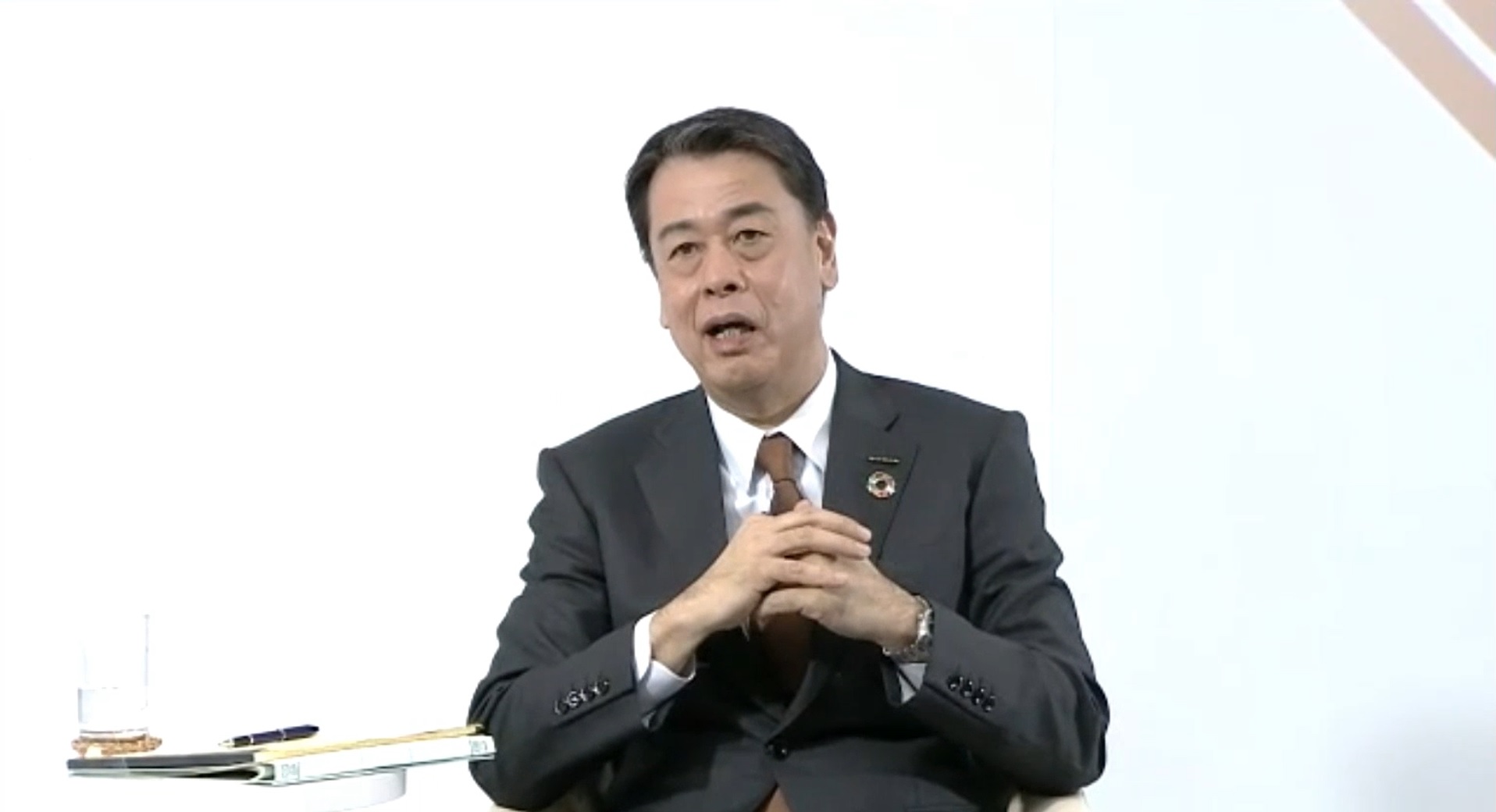 質疑に対応する日産自動車株式会社 代表執行役社長兼CEO 内田誠氏