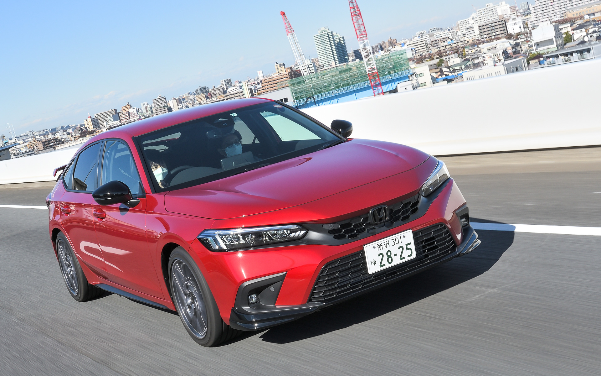 大津選手とシビックの性能をチェック