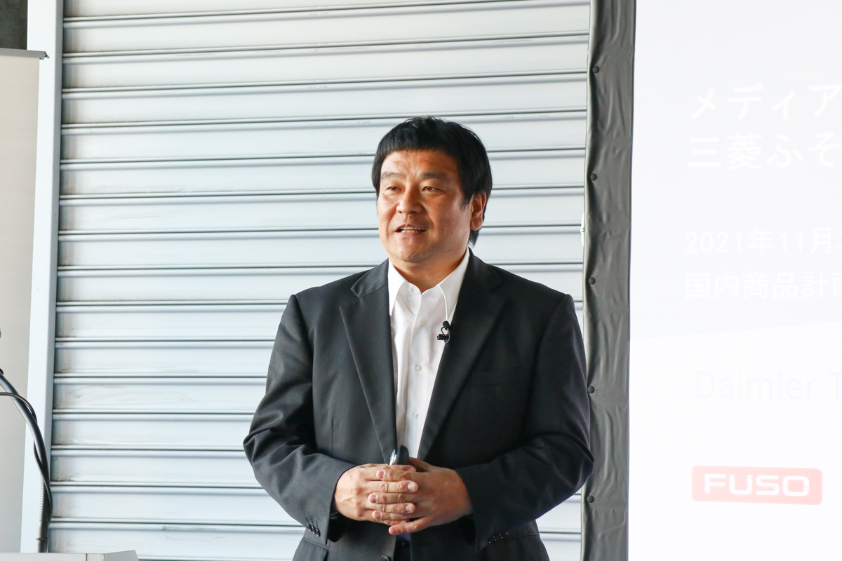 国内商品計画部部長 岩崎孝倫氏