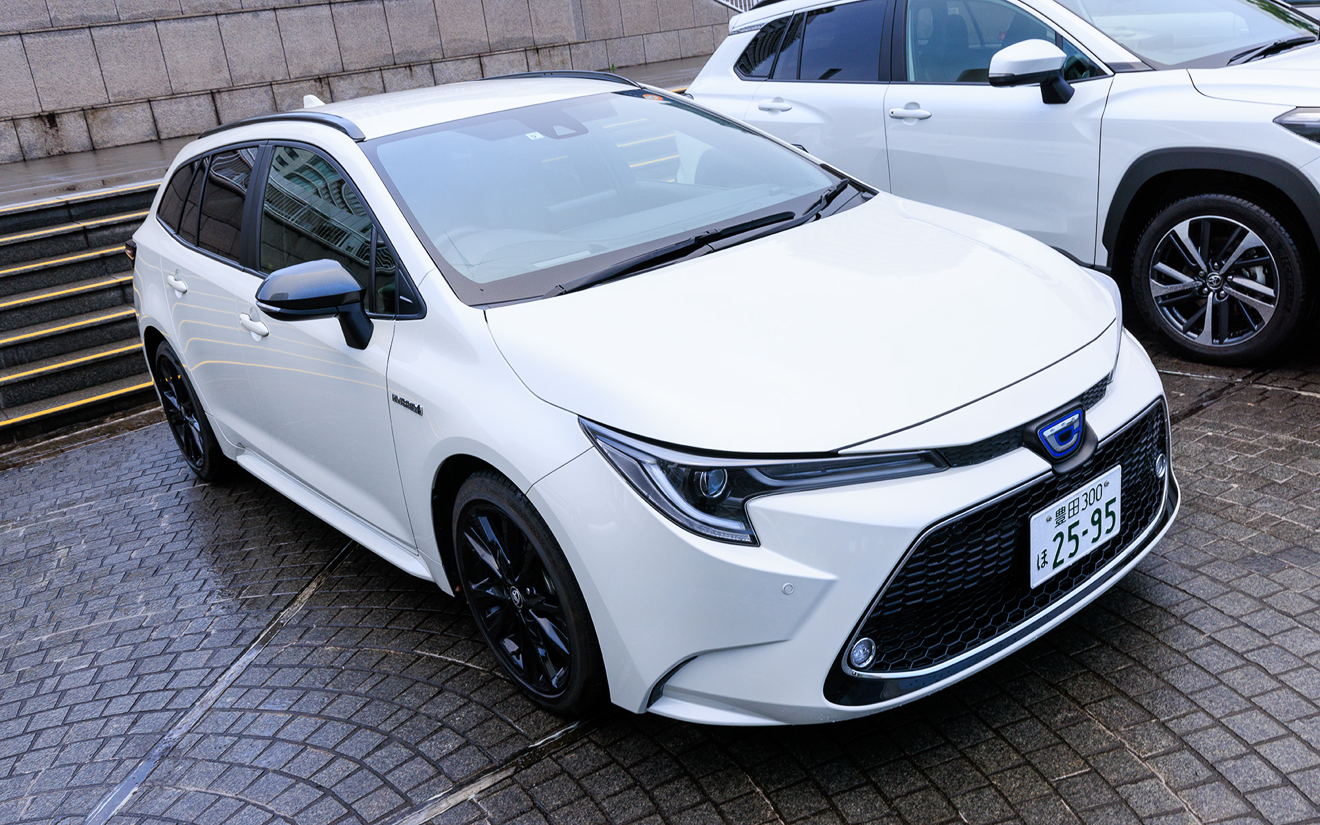 「除電スタビライジングプラスシート」搭載カローラのプロトタイプ