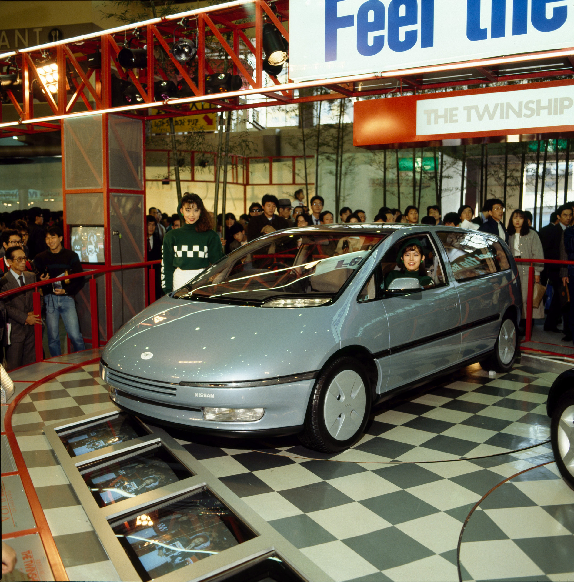 初代シーマが公開された1987年 第27回東京モーターショー