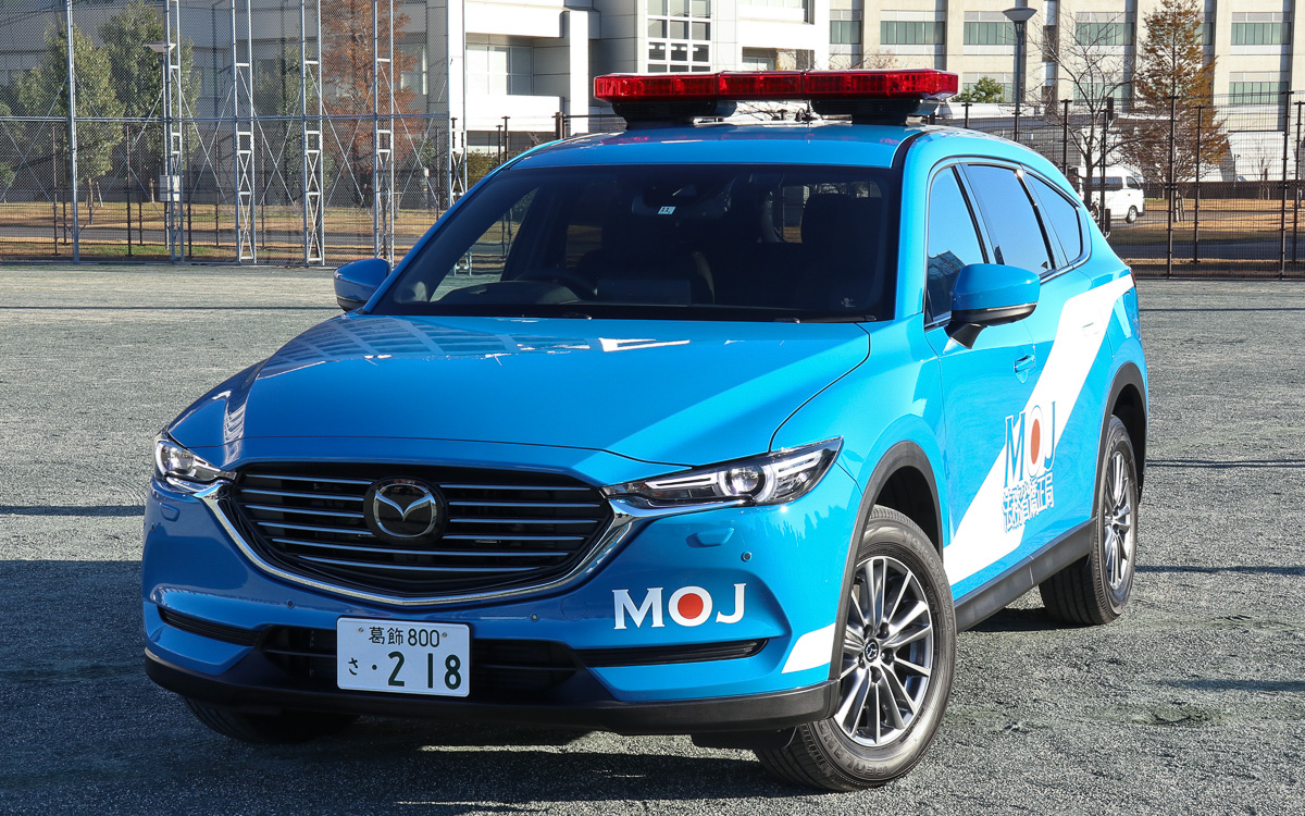 特別機動警備隊「SeRT」指揮官車のCX-8