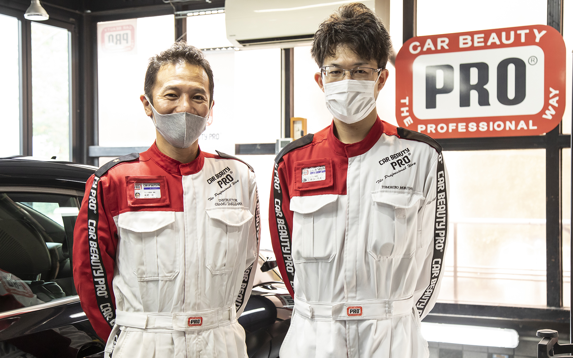 作業していただいたのは森山友寛氏（右）と前出の瀧澤氏