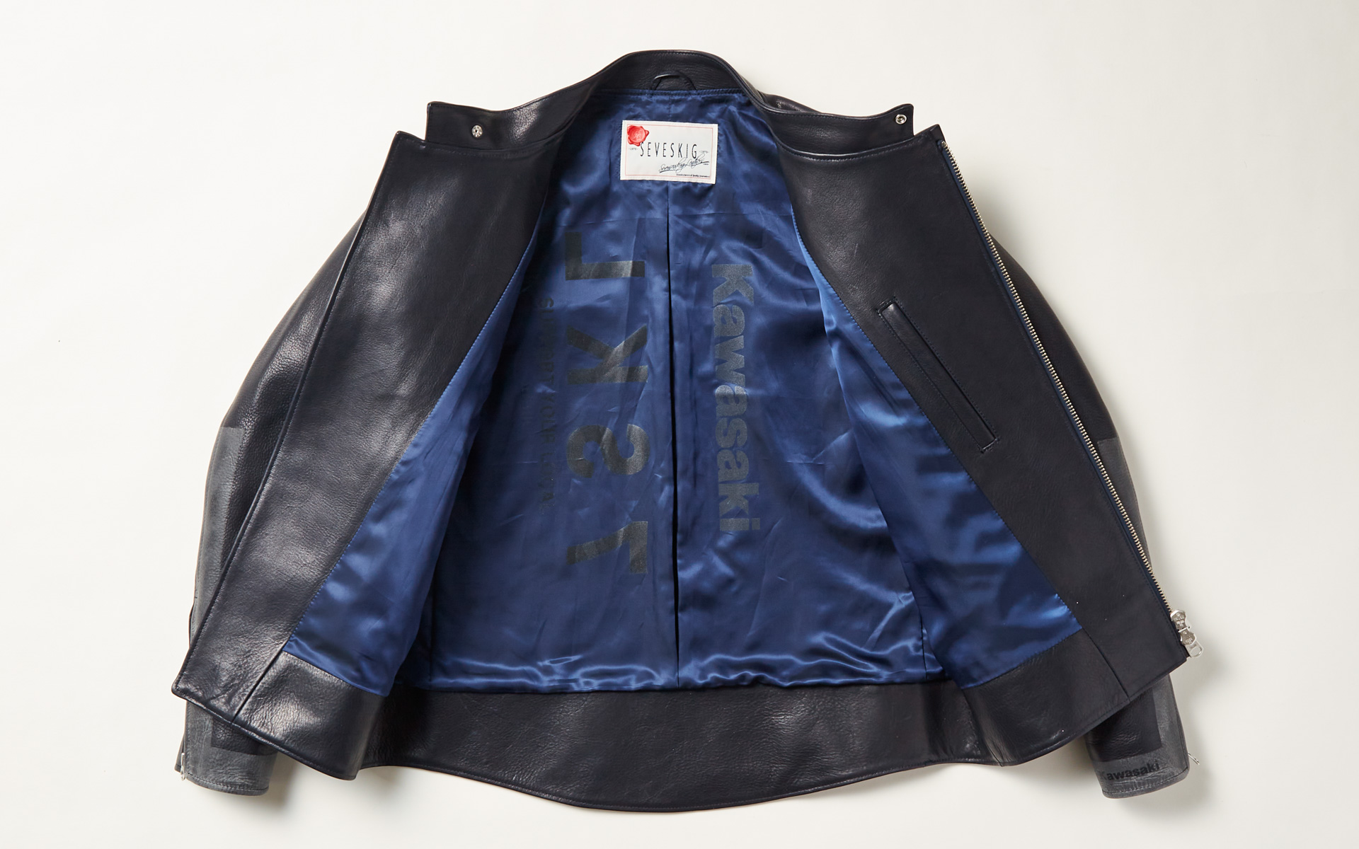 「カワサキ リフレクターレザーライダース」（価格：13万2000円）