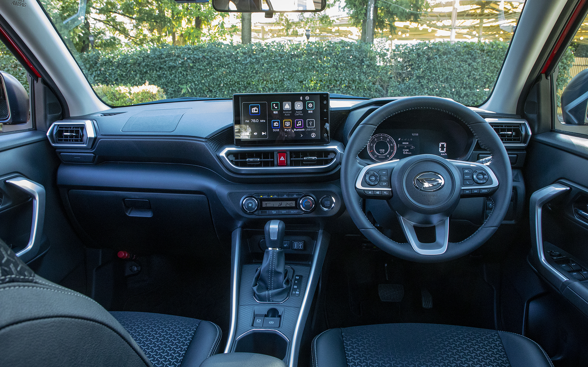 シンプルな内装