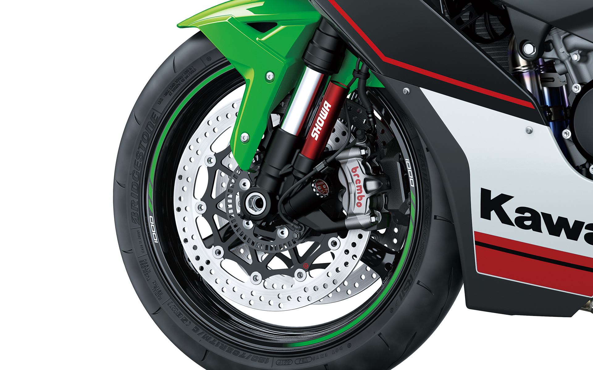 ブレンボ製ブレーキを採用