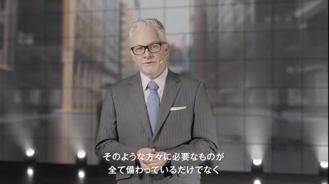 グランドチェロキーLはミニバンユーザーにとっても魅力的な選択肢になるだろうとヘグストロム氏は解説する