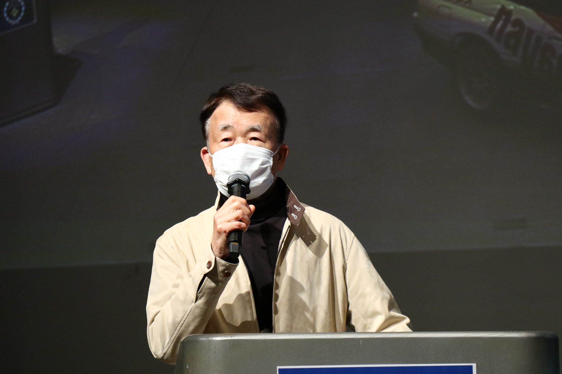 日本モータースポーツ推進機構理事長の日置和夫氏