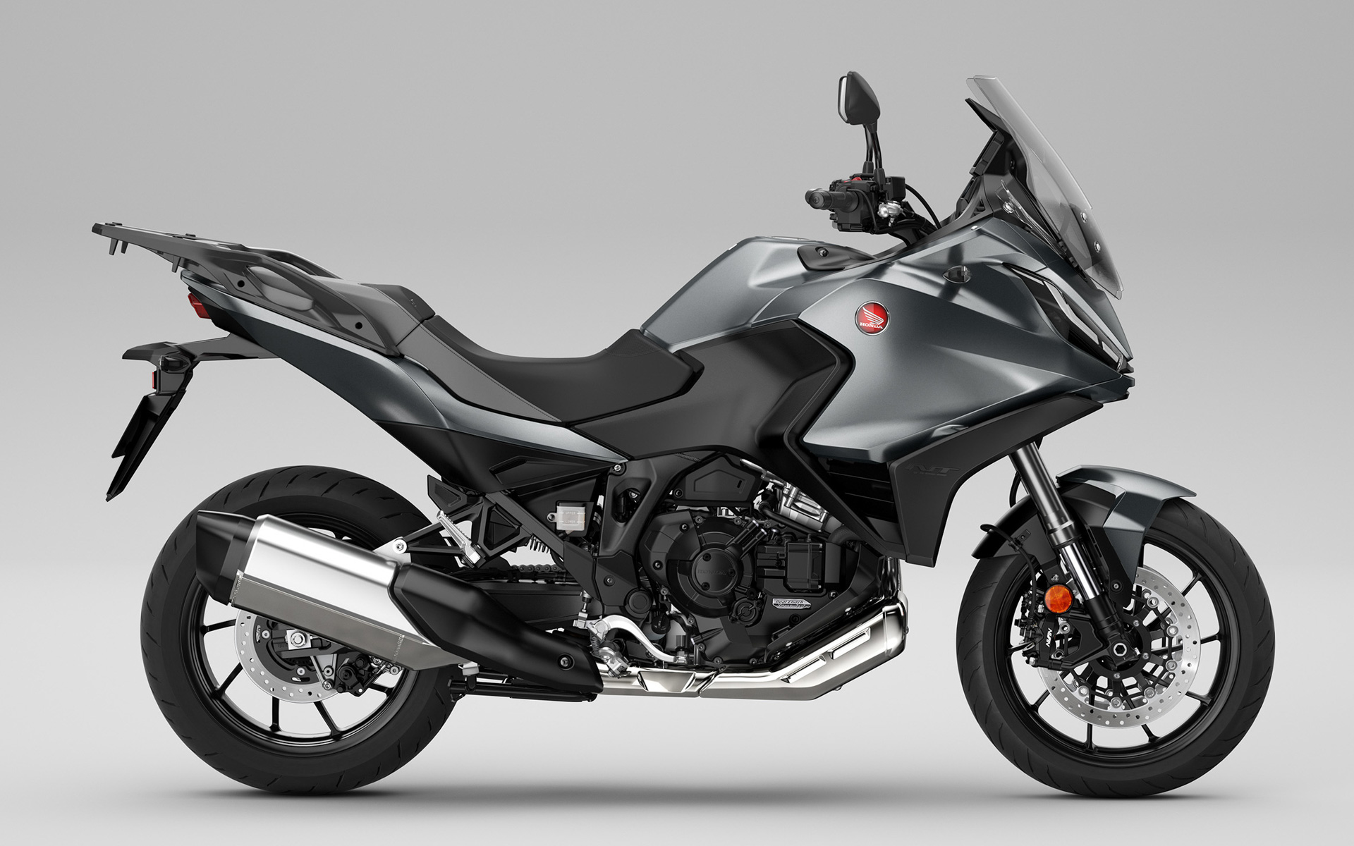 NT1100（マットイリジウムグレーメタリック）