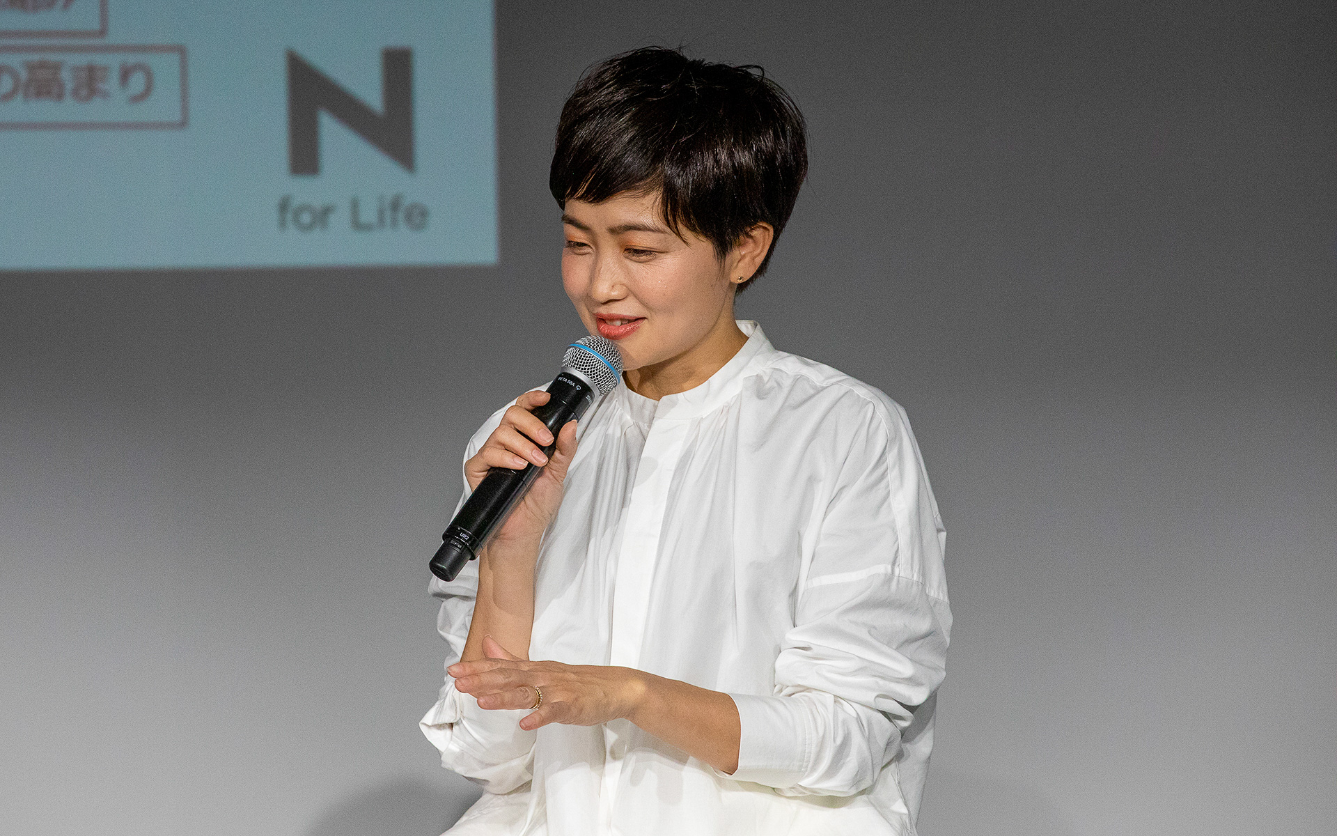 山川氏はNシリーズの説明をするホンダの担当者からほかのモノ、コトからは感じないような熱い想いを感じたという