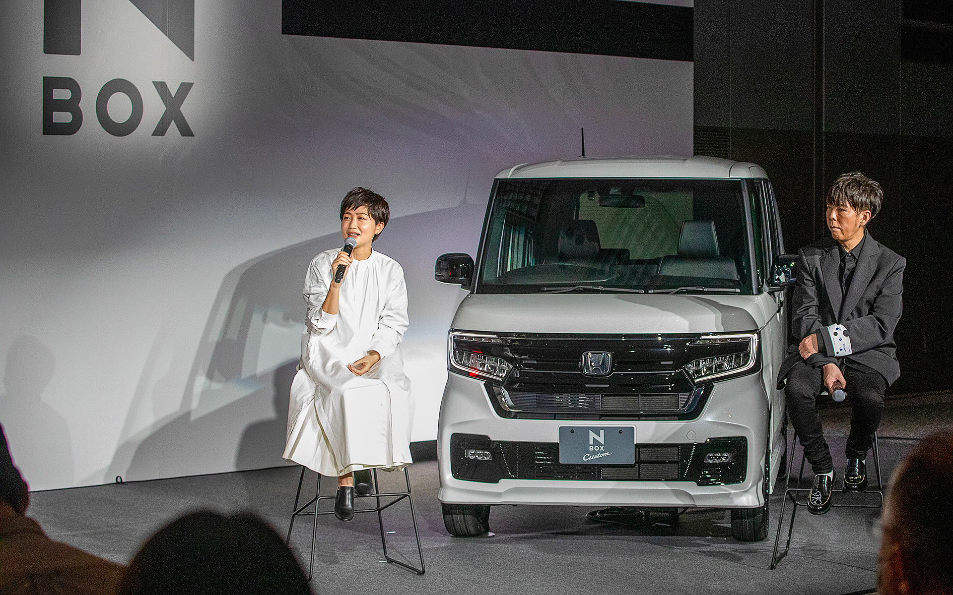 時代に対する感度が高い登壇者のトークだけに会場は話にどんどんひきこまれてった