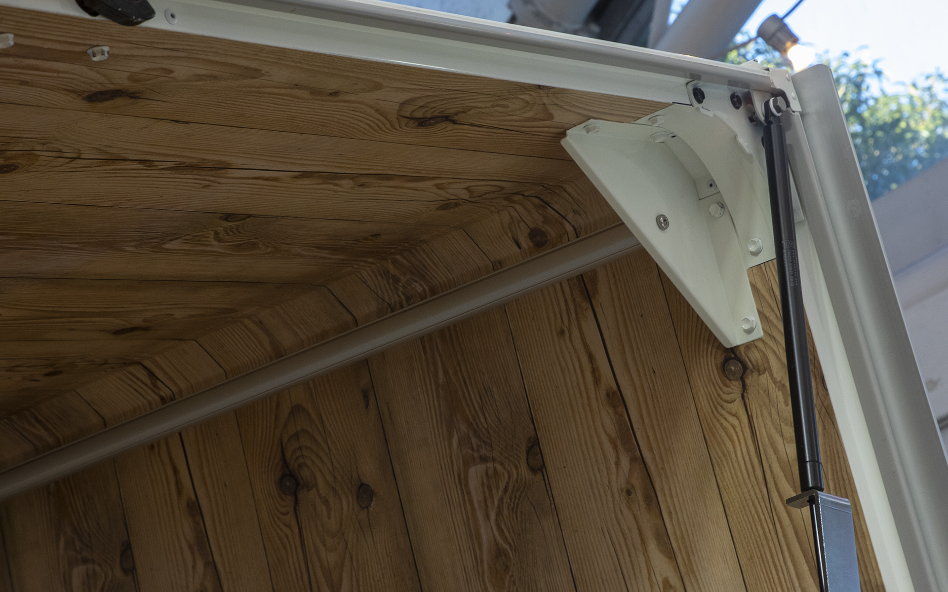 展開中の風の影響などもデータを取っている最中