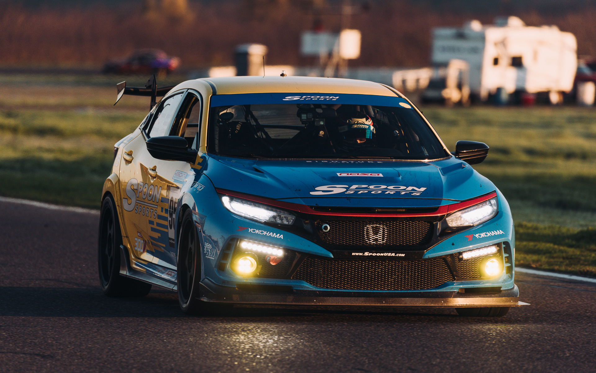 スプーンが手掛けたホンダ「シビックTYPE R（FK8型）」