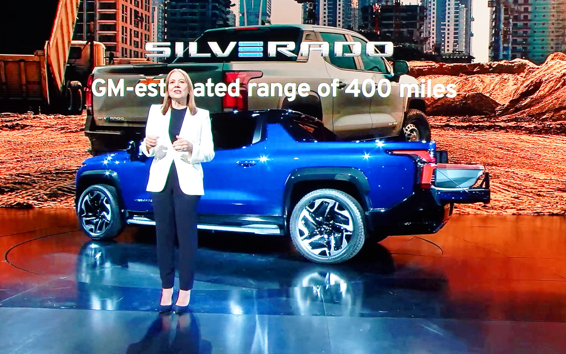 1回の充電で400マイル走ることができる