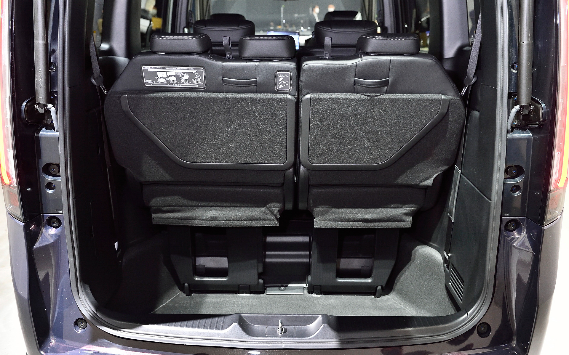 3列目シートを使用する状態