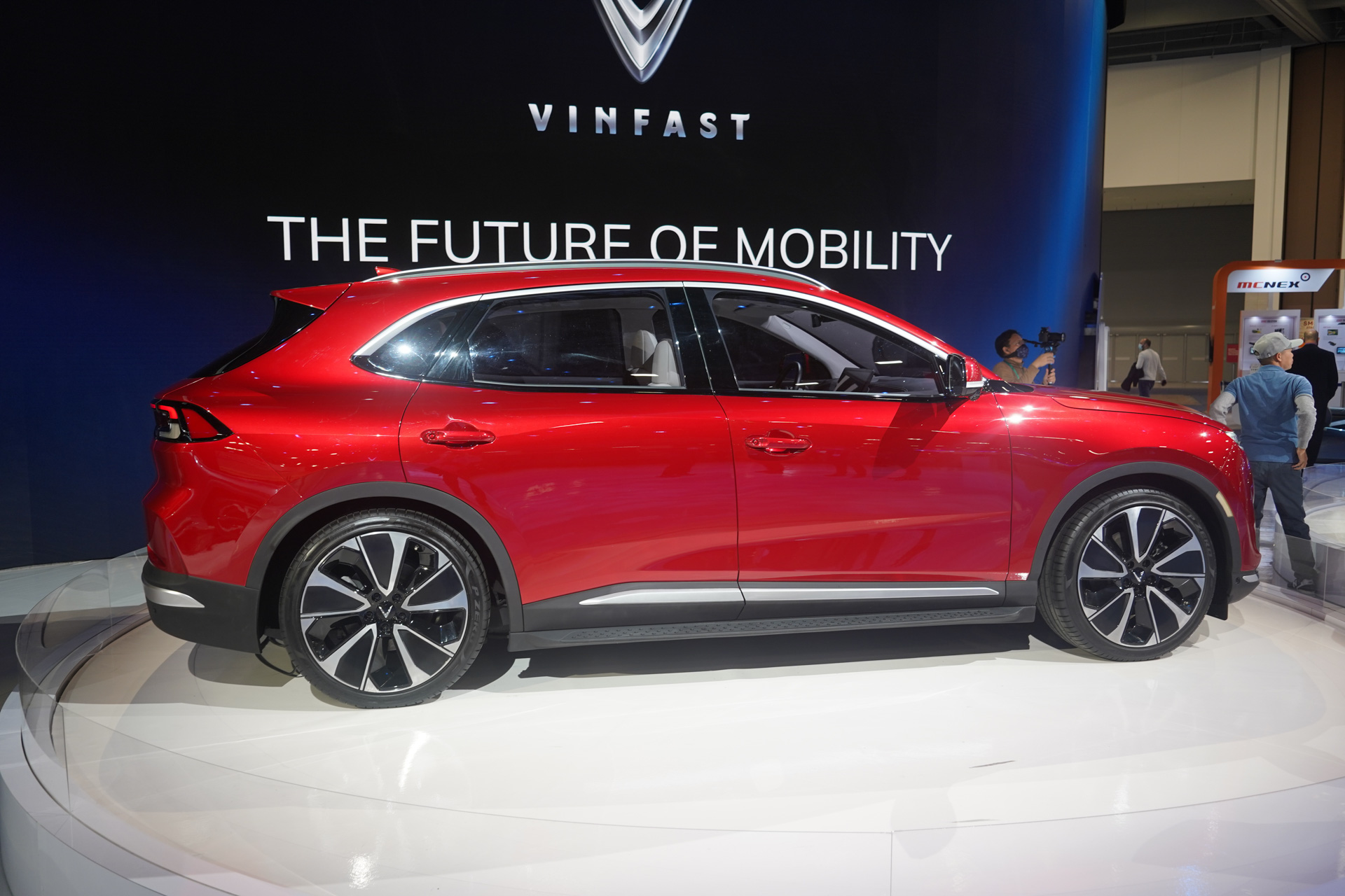 ヴィンファスト「VF 8」、米国での価格は4万1000ドル（1ドル＝116円で、約476万円）