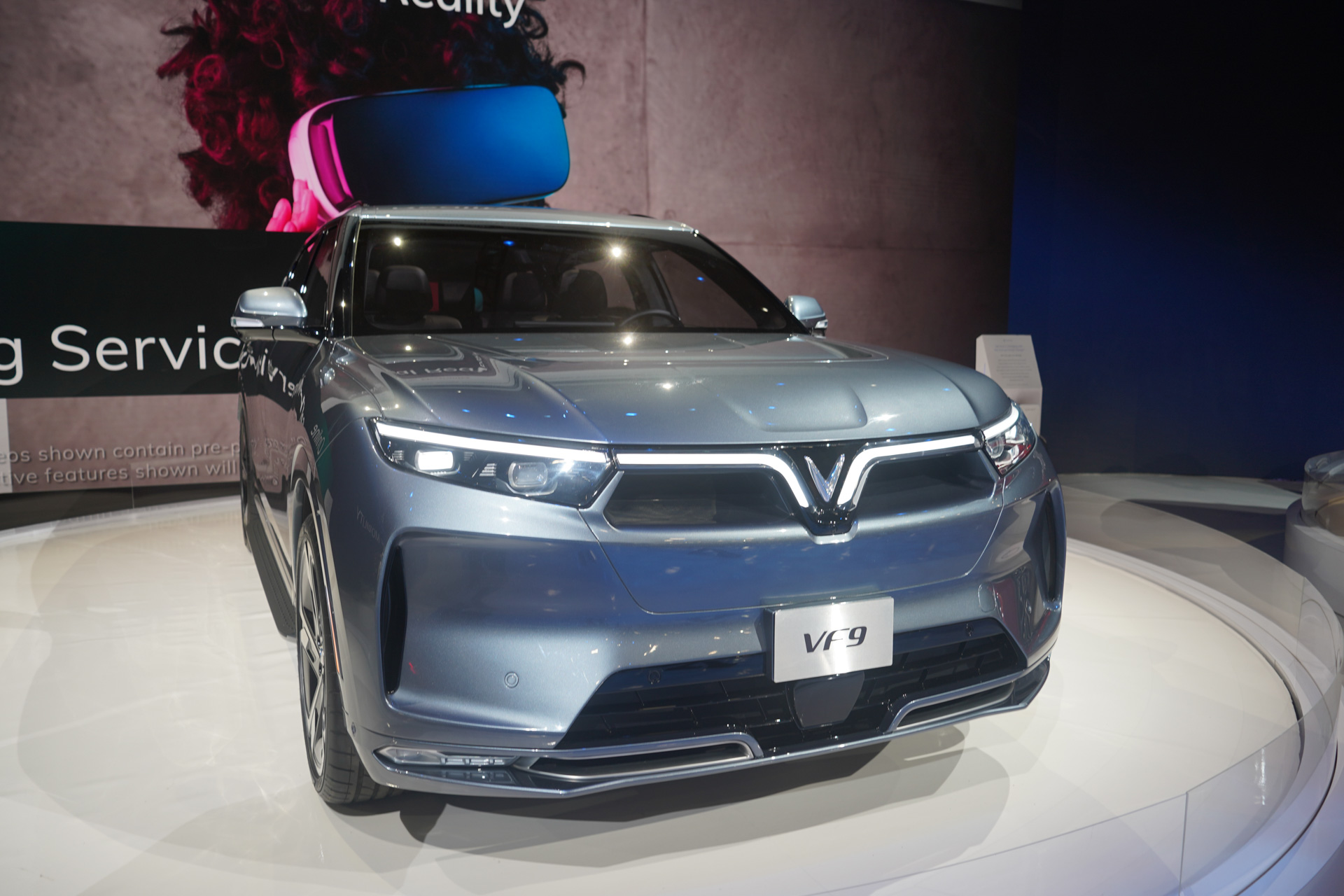 「VF 9」、米国での価格は5万6000ドル（1ドル＝116円で、約650万円）