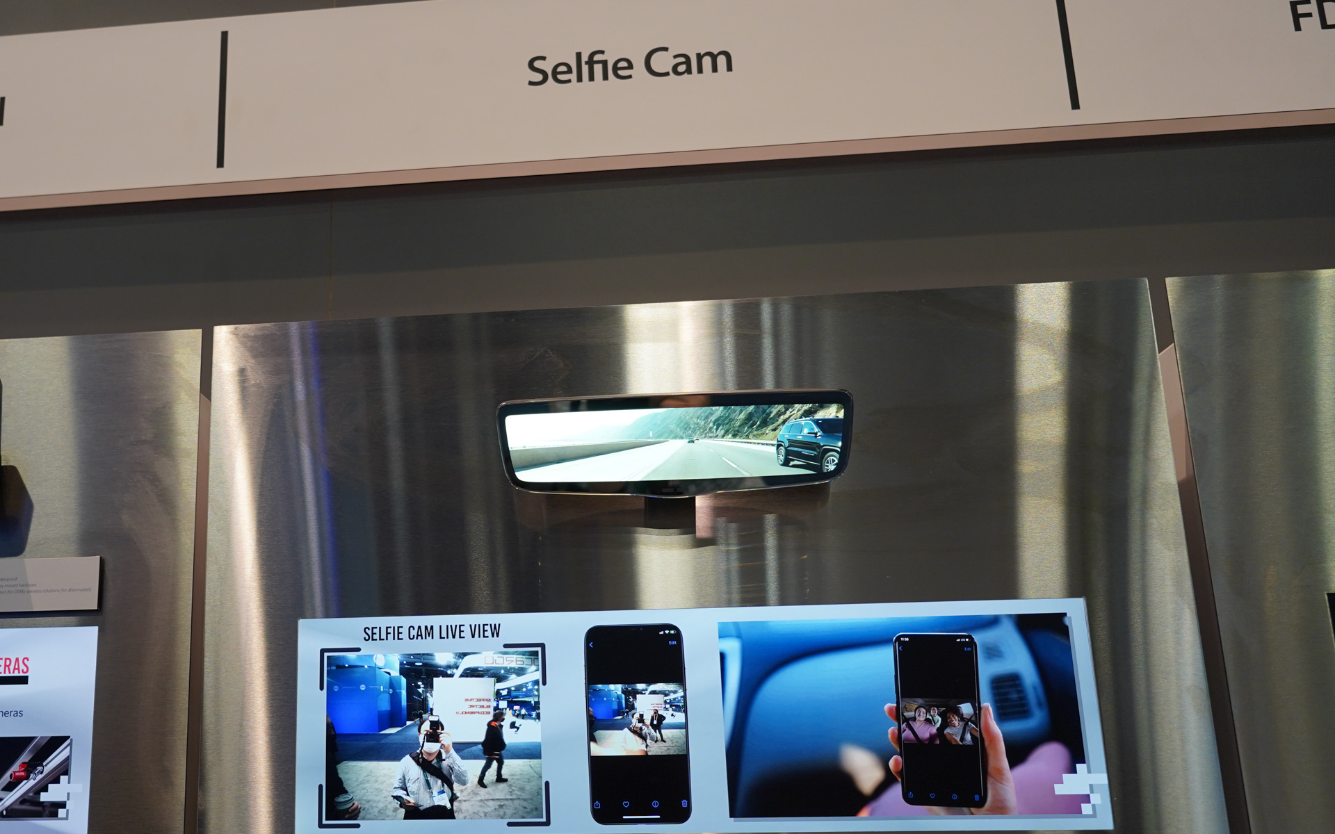 セルフィーカメラ内蔵のFDM。ミラーだけで車内にいる人のセルフィー（自撮り）が可能になる