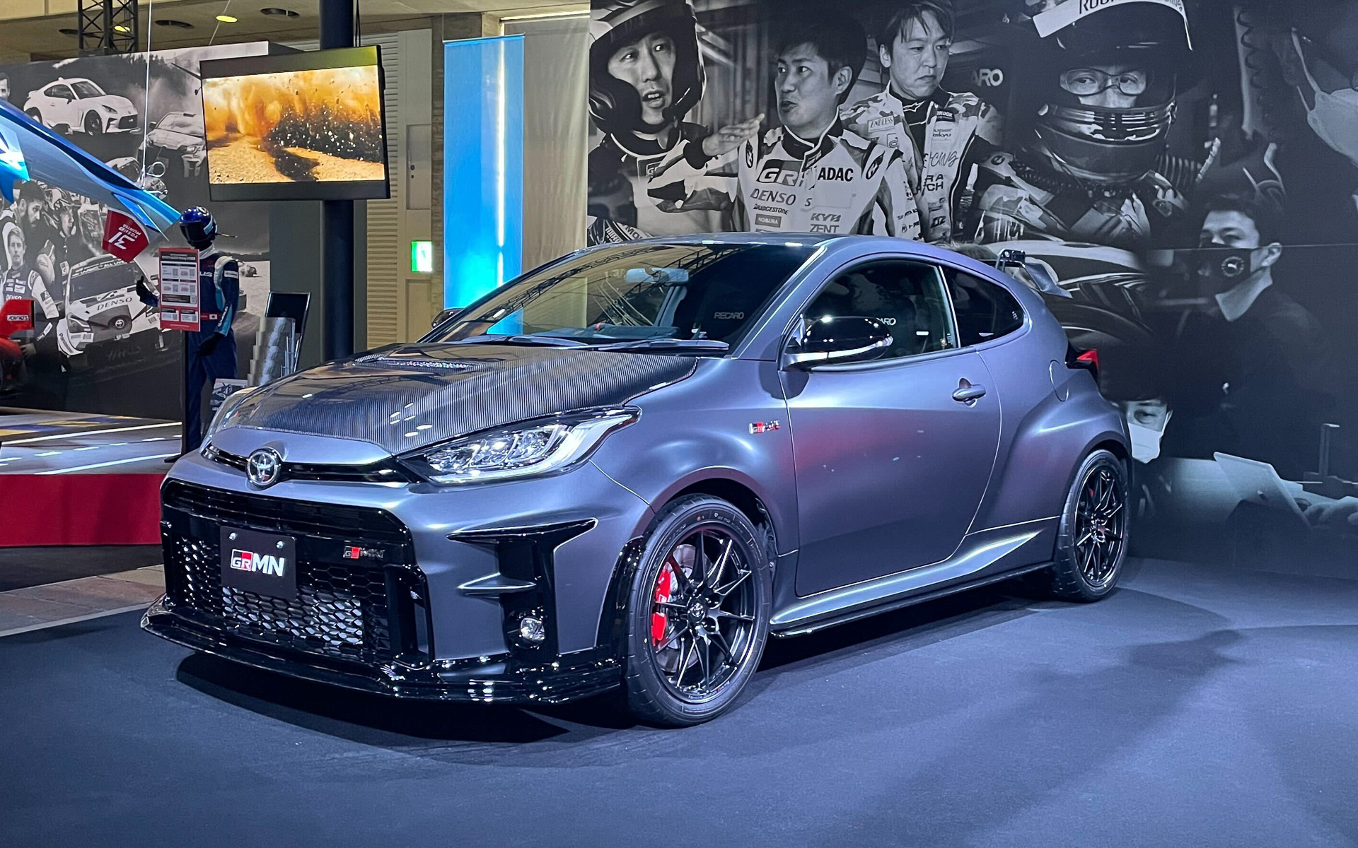 東京オートサロン2022で公開された「GRMNヤリス サーキットパッケージ」