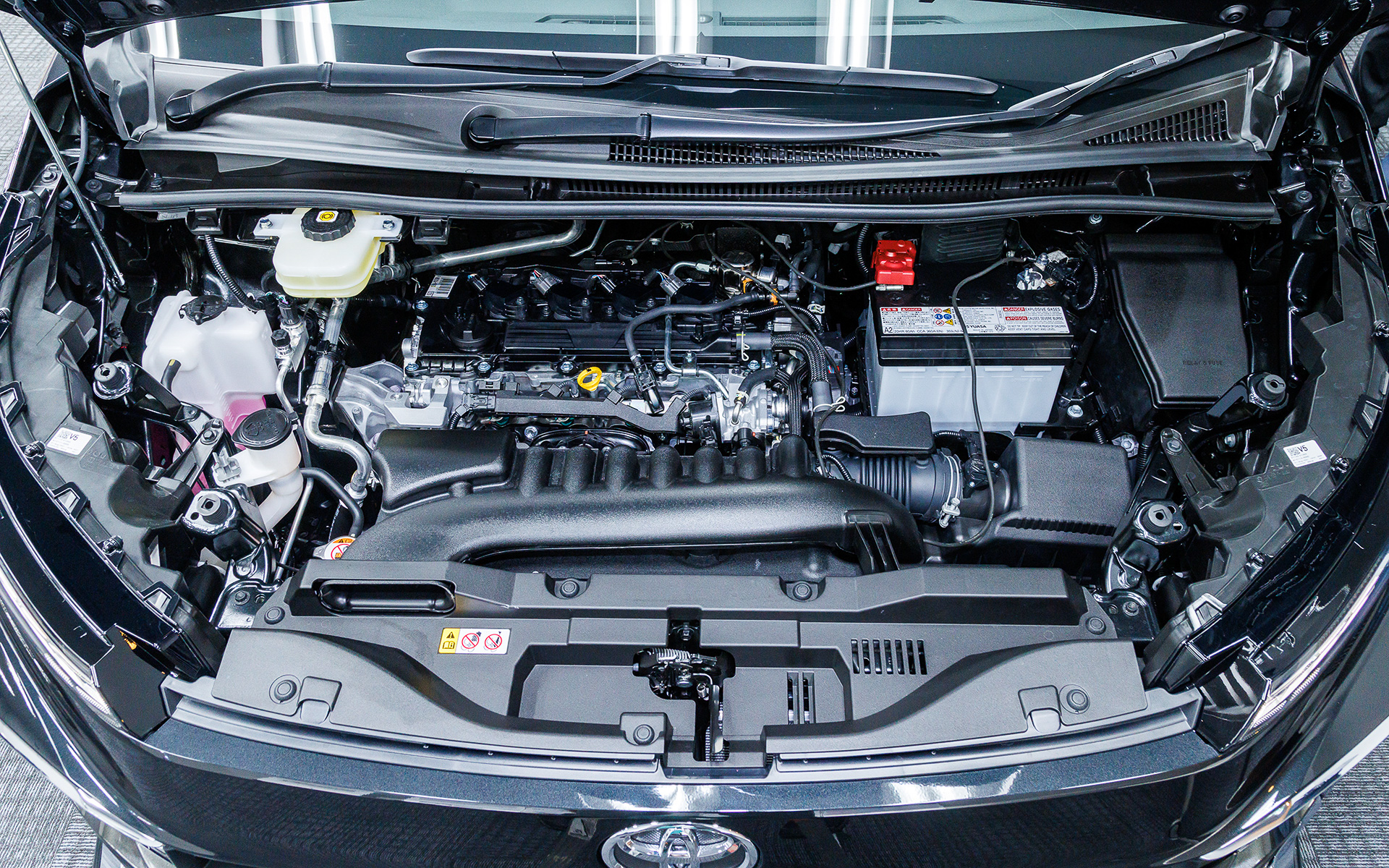 ガソリンエンジン車のエンジンルーム