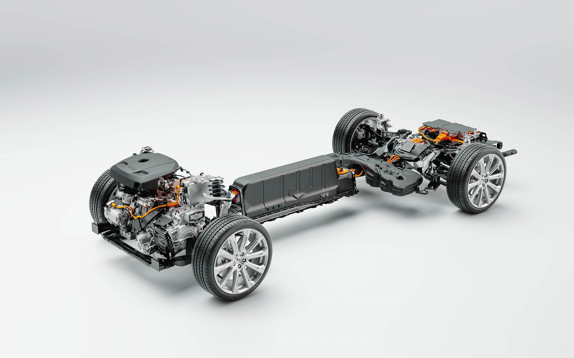 エンジン、モーター、バッテリのすべてを一新