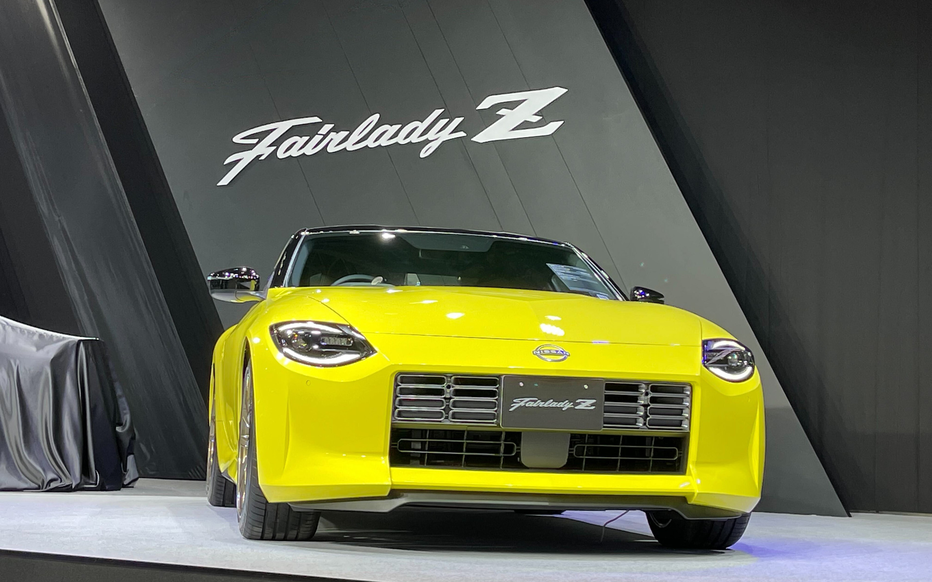 新型「FAIRLADY Z（フェアレディZ）」日本仕様