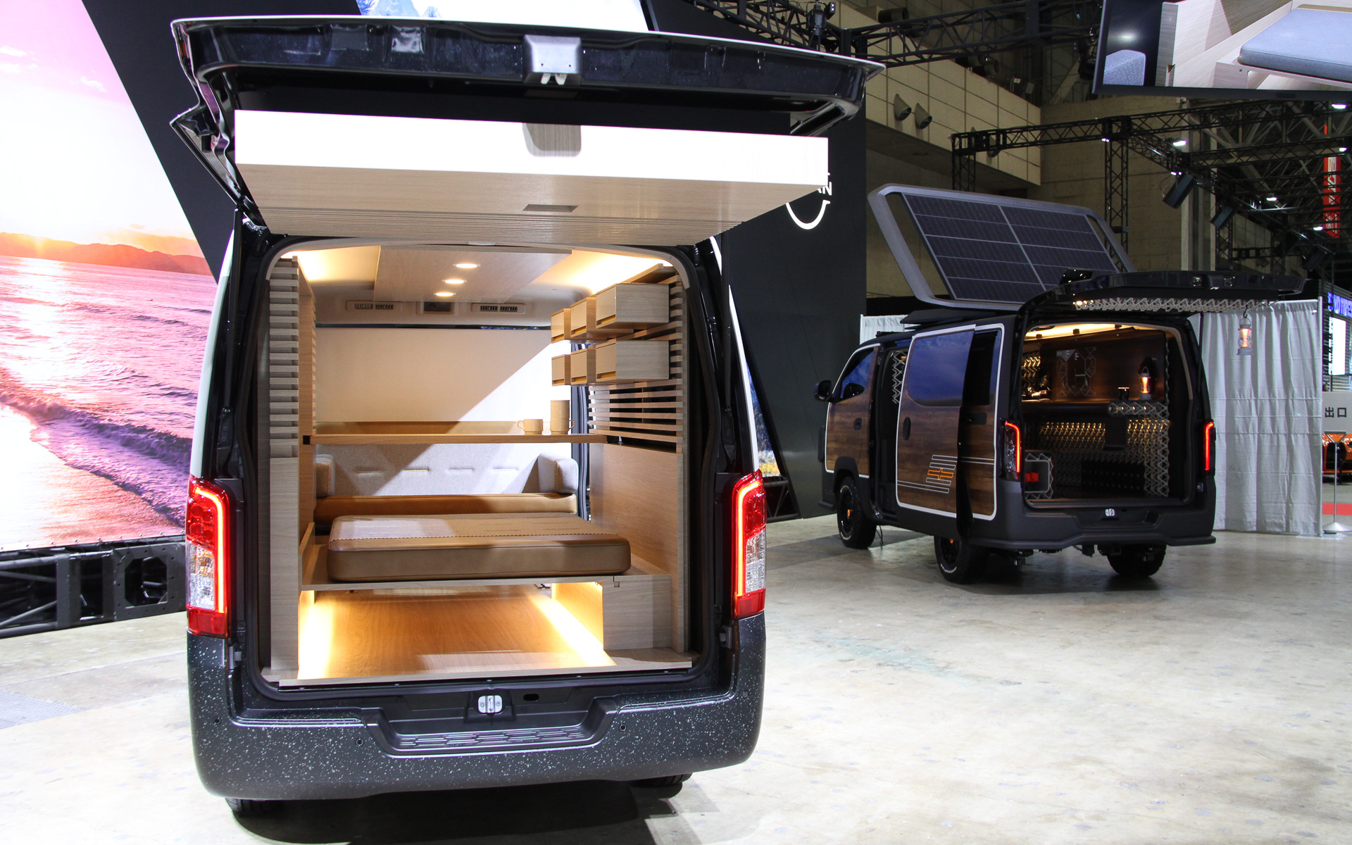 日産ブースでは新型クロスオーバーEV「アリア」や「NOTE AUTECH CROSSOVER CUSTOMIZED（参考出品）」、「NISSAN KICKS COLUMBIA EDITION」、「CARAVAN MOUNTAIN BASE CONCEPT」など注目モデルが展示される