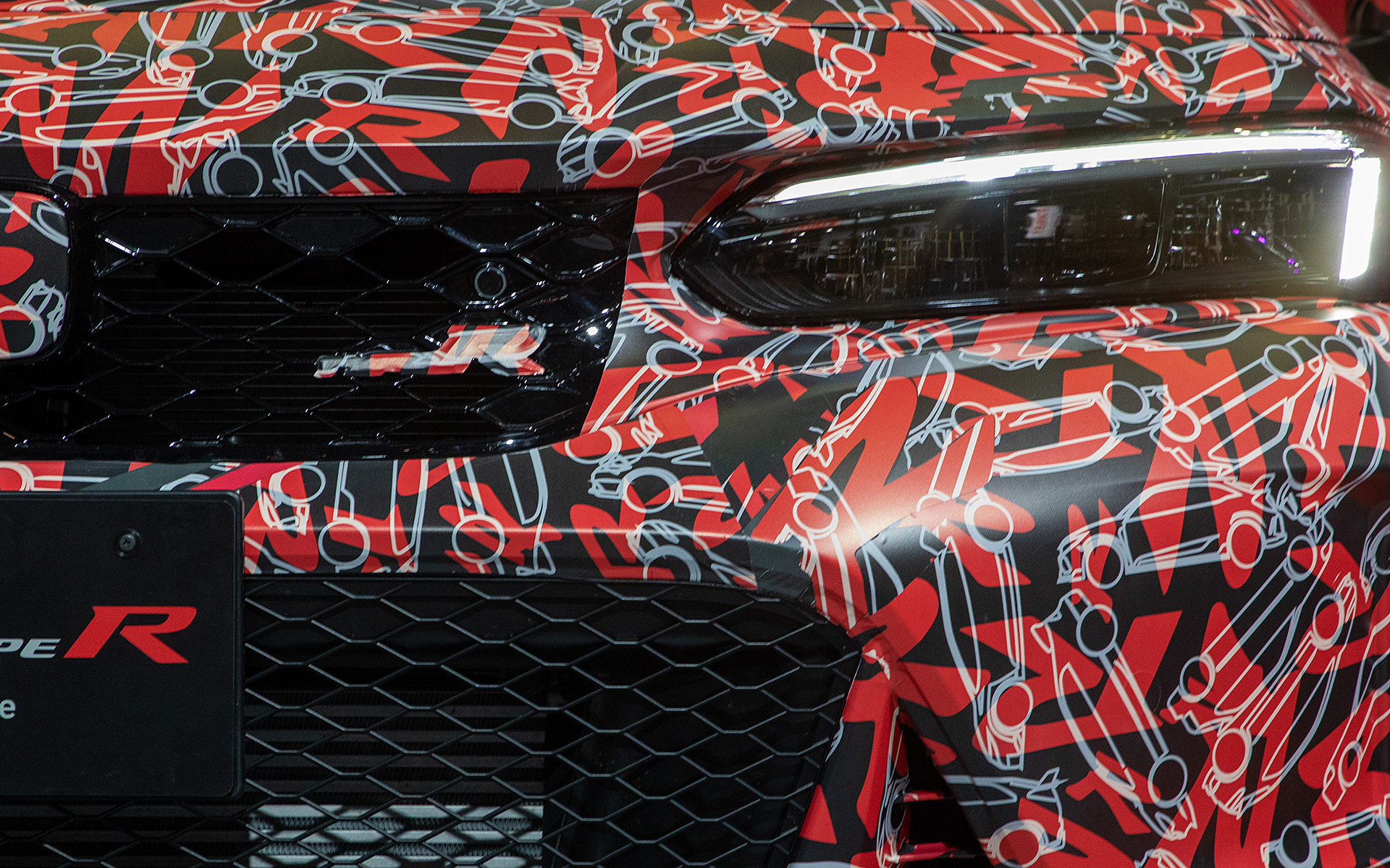 シビックTYPE Rのフロントまわり