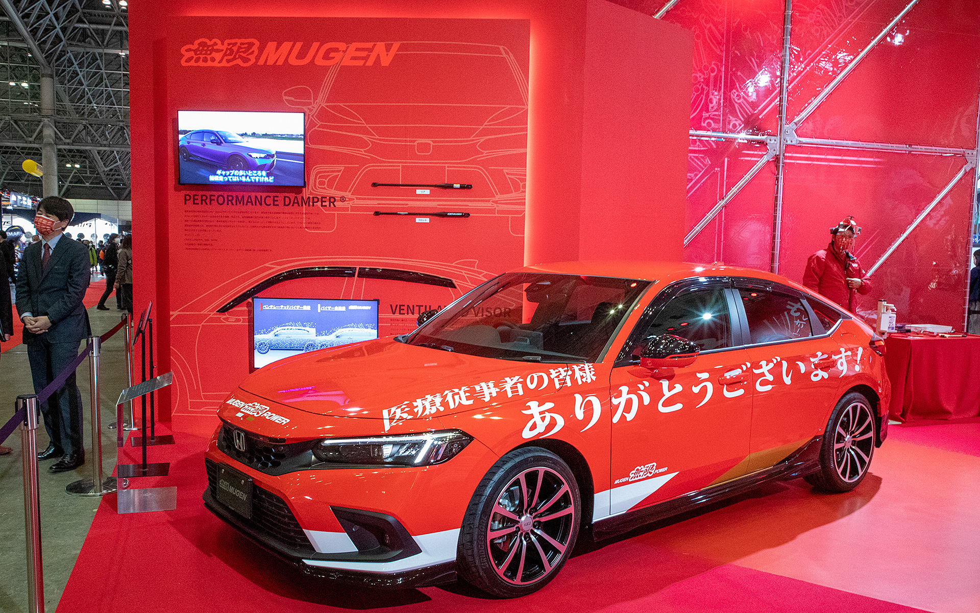 無限パーツ装着のシビック