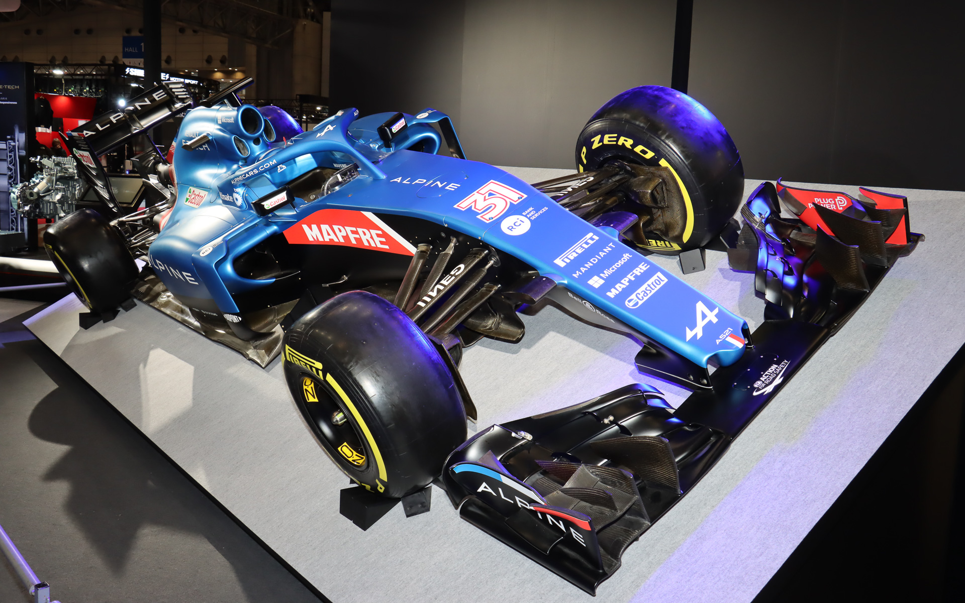 2021年8月1日に行なわれたF1 第11戦 ハンガリーGPでエステバン・オコン選手が優勝を飾り、アルピーヌF1は年間コンストラクターズランキング5位でシーズンを終えている