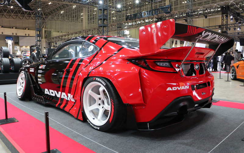 ぷ*す様 アドバンネオバAD09激安！バリ山１本！ 横浜ゴム、「アドバン ネオバ AD09」を初披露 12年ぶりに