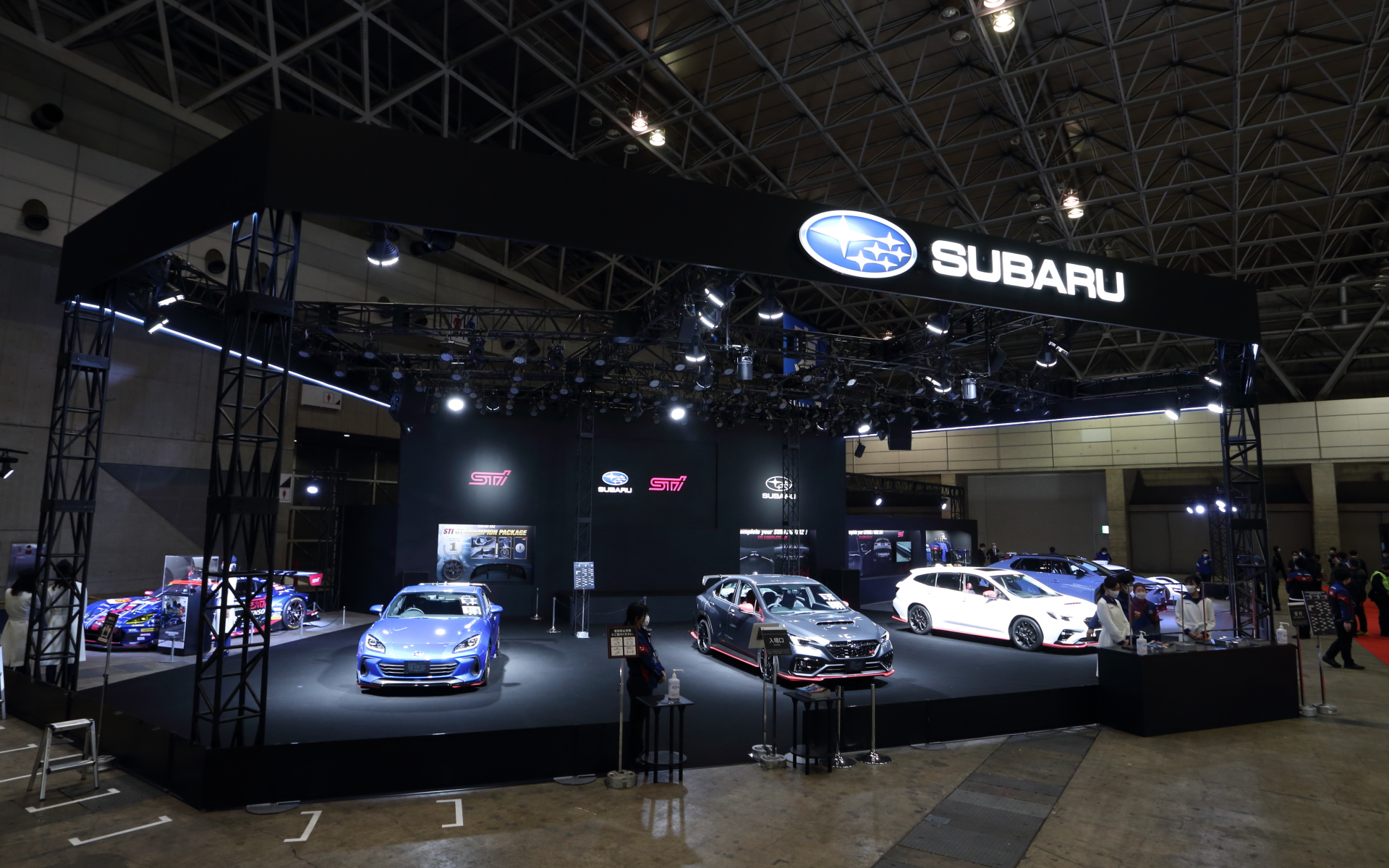 スバルブース（東ホール7）