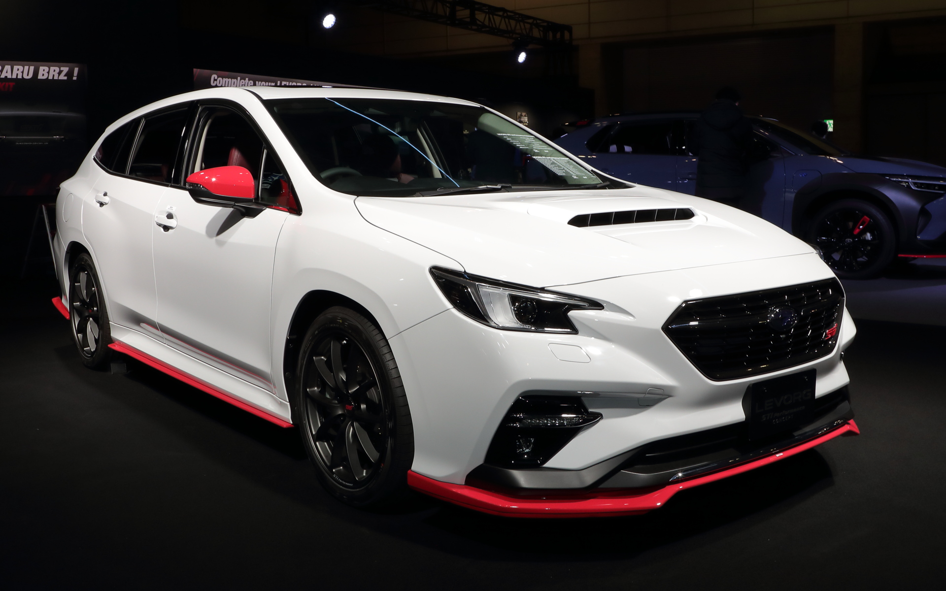 「LEVORG STI performance CONCEPT」（フロント）