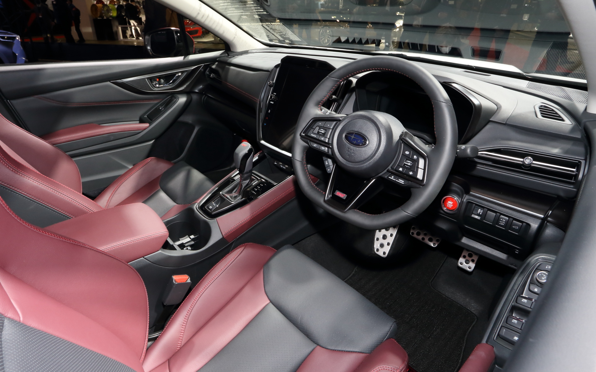 「LEVORG STI performance CONCEPT」のインテリア