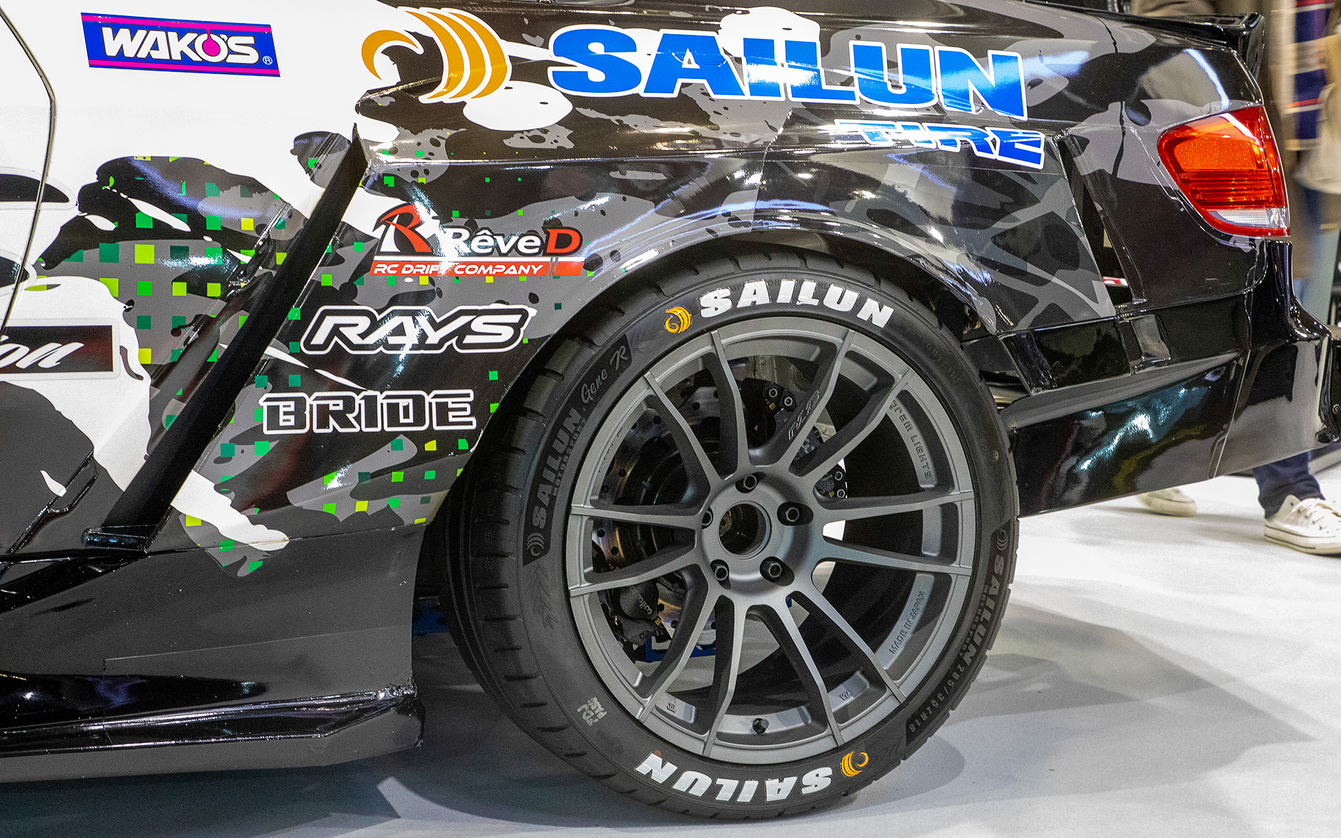 1000級のチューニングマシンに対応する設計、強度を持つgramLIGHTSの57XTREME SPEC-D