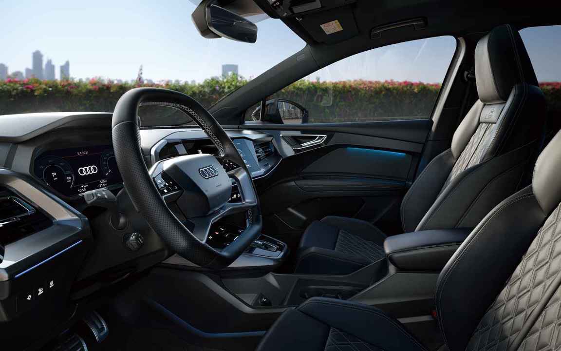 先着50台限定の特別モデル「Q4 スポーツバック e-tron 1st edition」