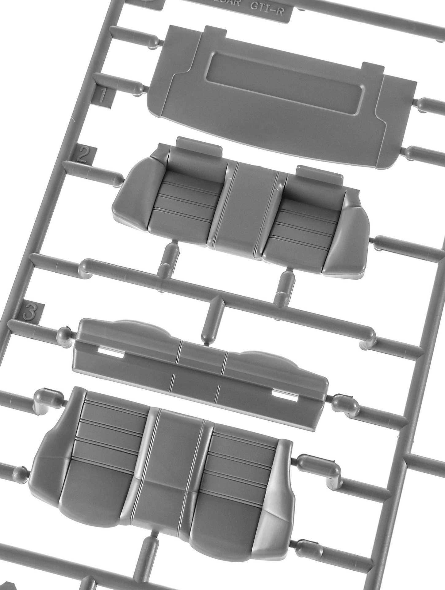 リアシート（パーツカラー：ダークグレー）