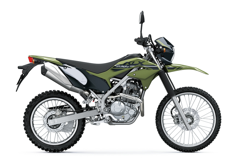 カワサキ、シート高830mmで足つき性を高めたオフロードモデル「KLX230