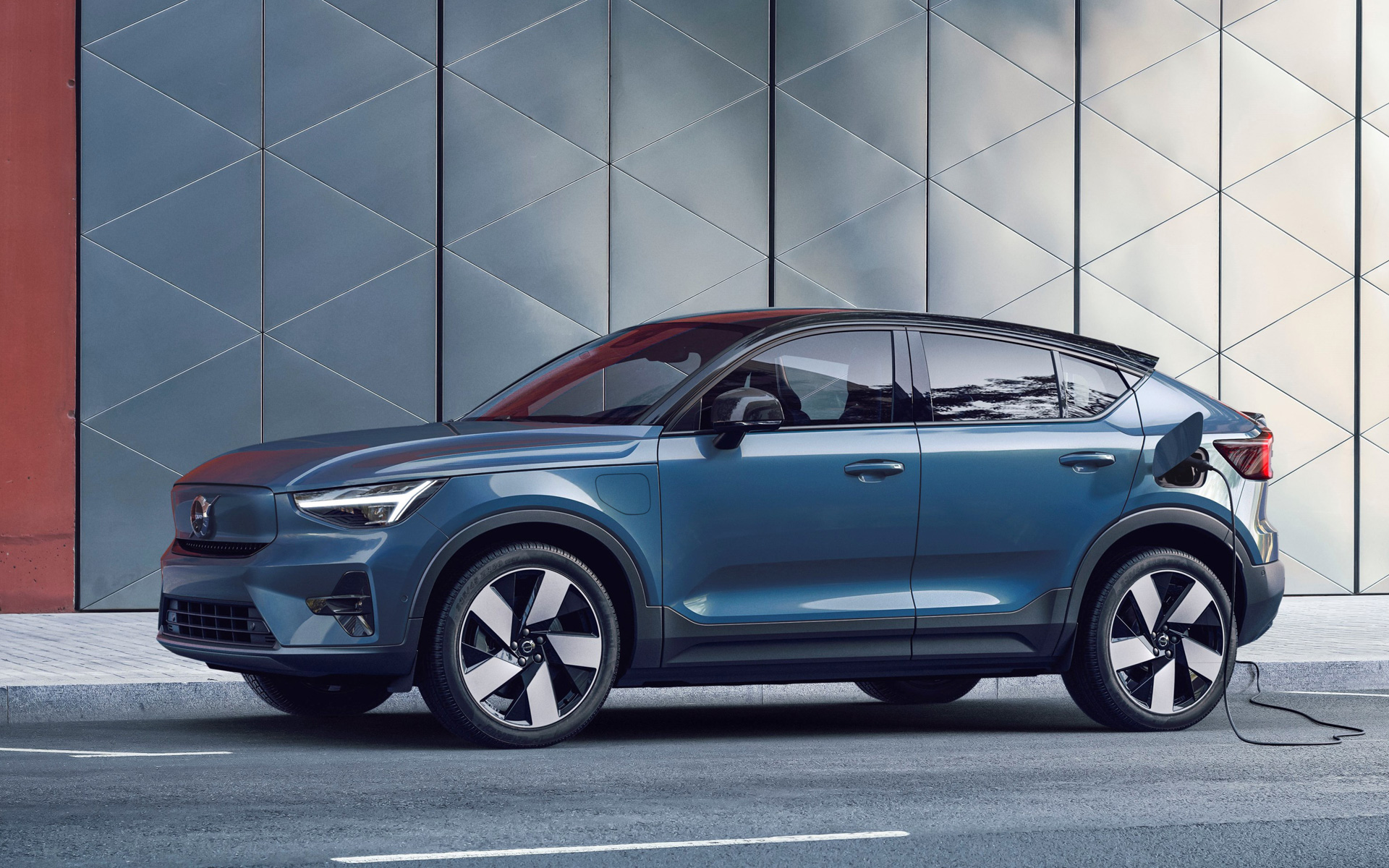 ボルボのバッテリEV「C40 Recharge」