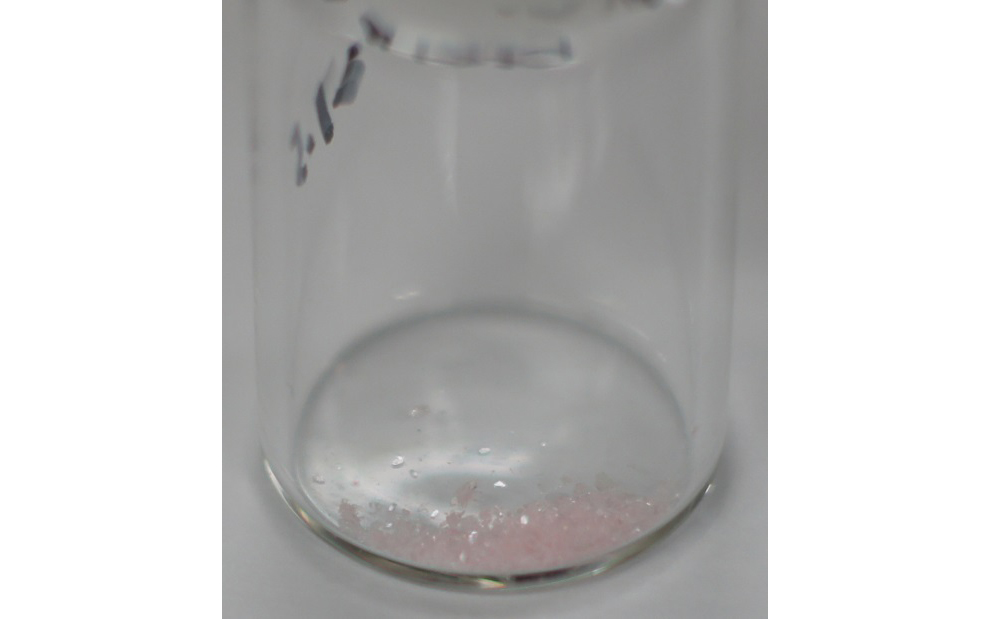 固体フォトンアップコンバージョン材料