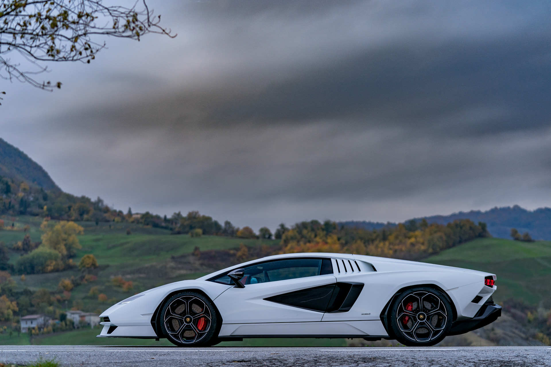 カウンタック LPI 800-4