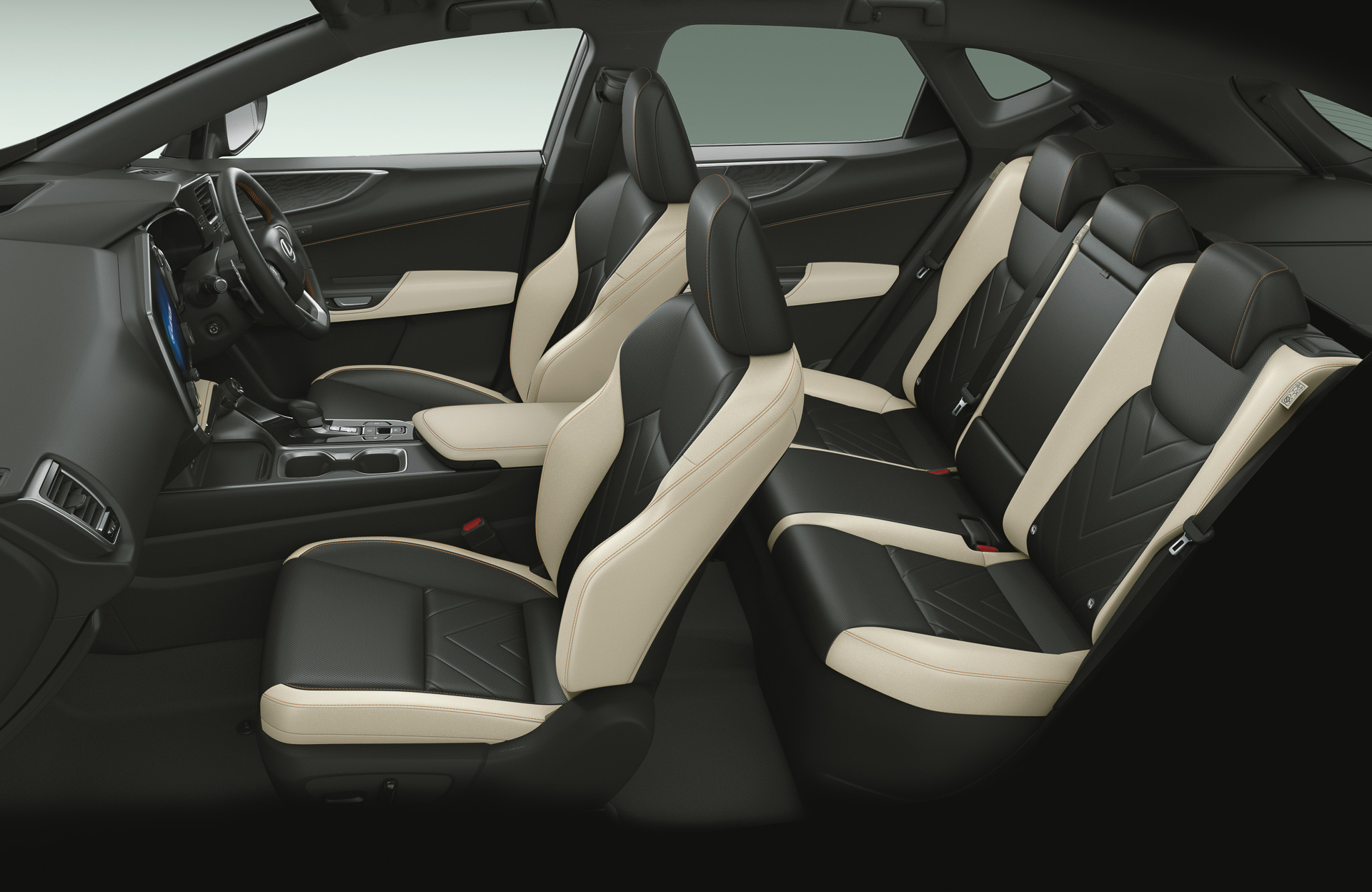 レクサス新型NXのシート