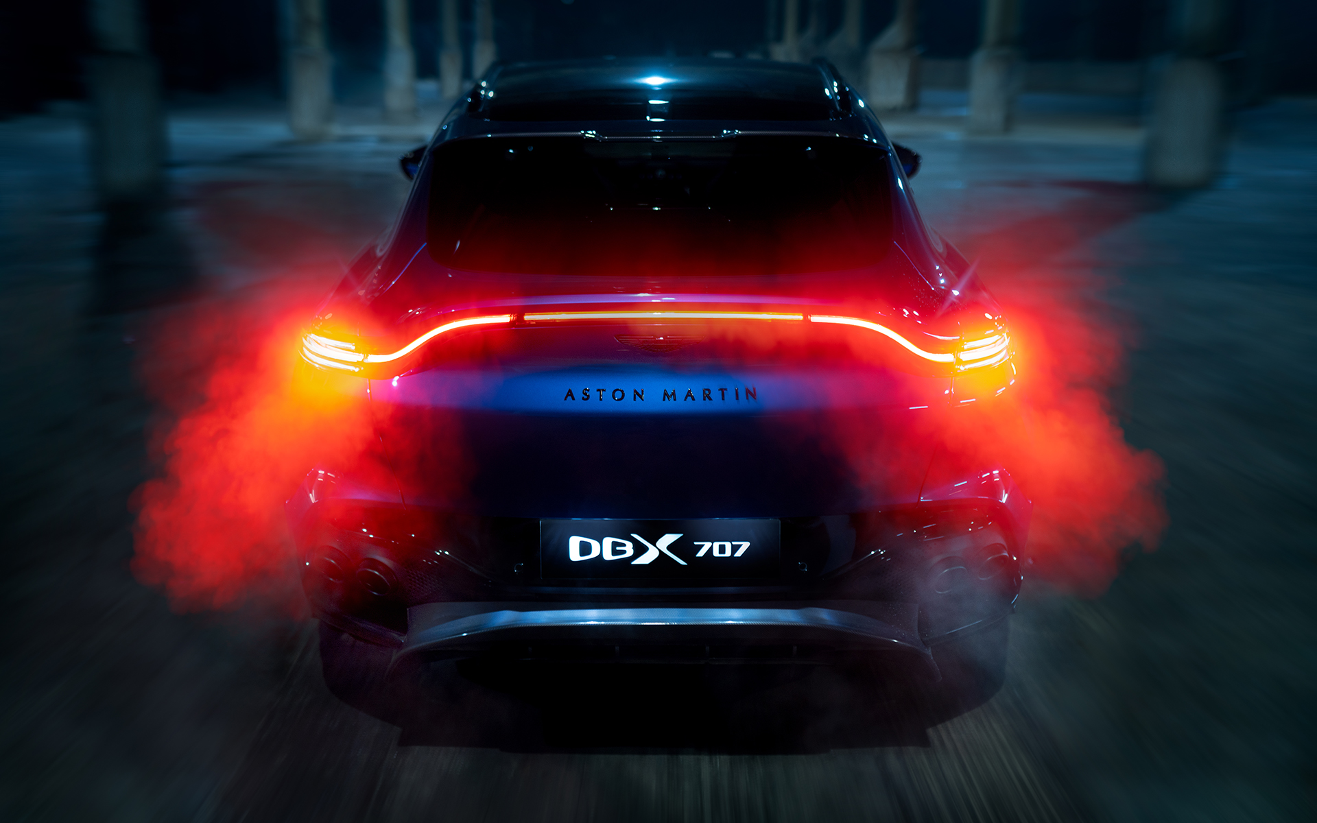 DBX707のエクステリアデザイン