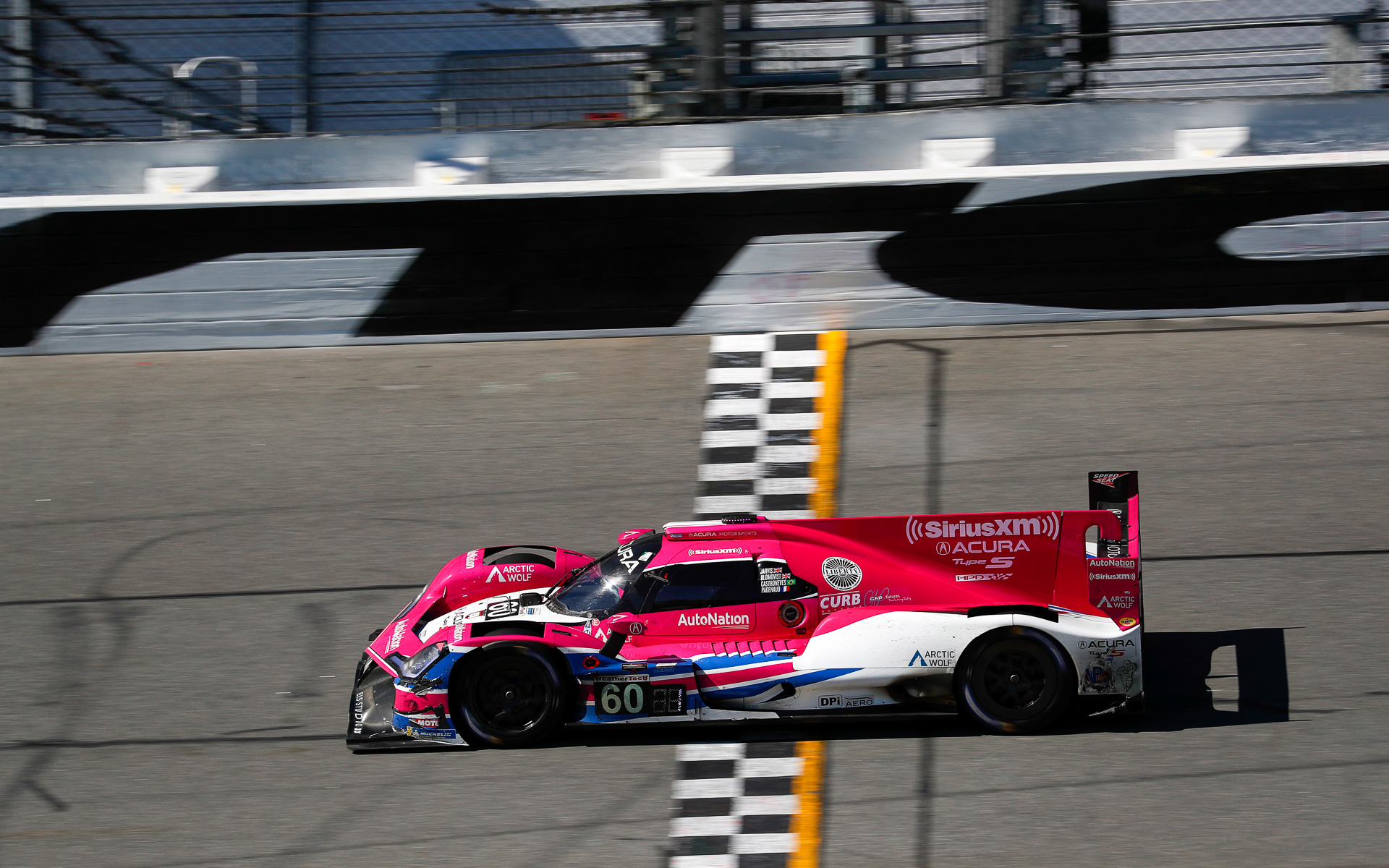 優勝したマイヤー・シャンク・レーシングのARX-05プロトタイプ（60号車）