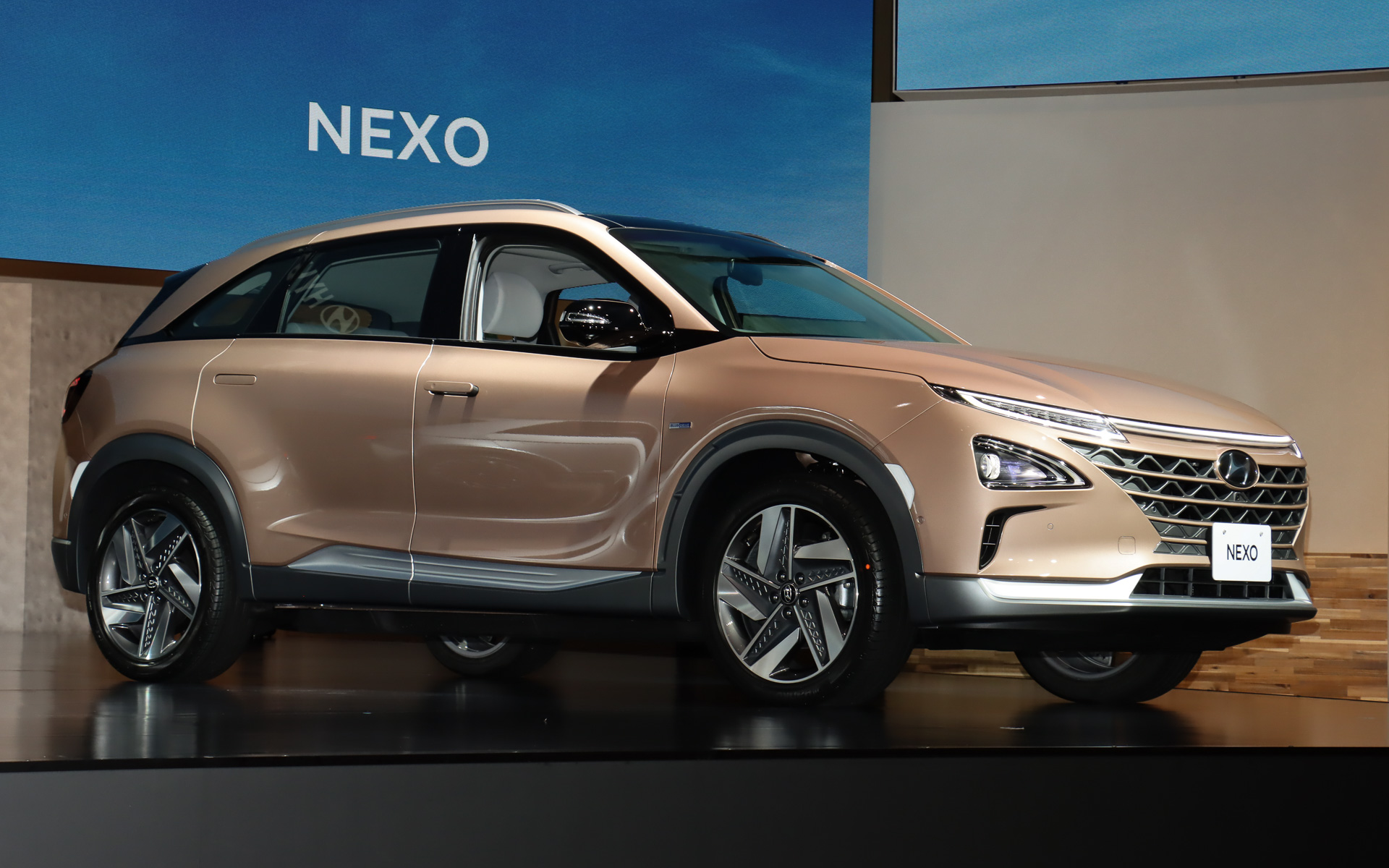 5月からオーダー受付を開始するFCEV（燃料電池車）「NEXO（ネッソ）」