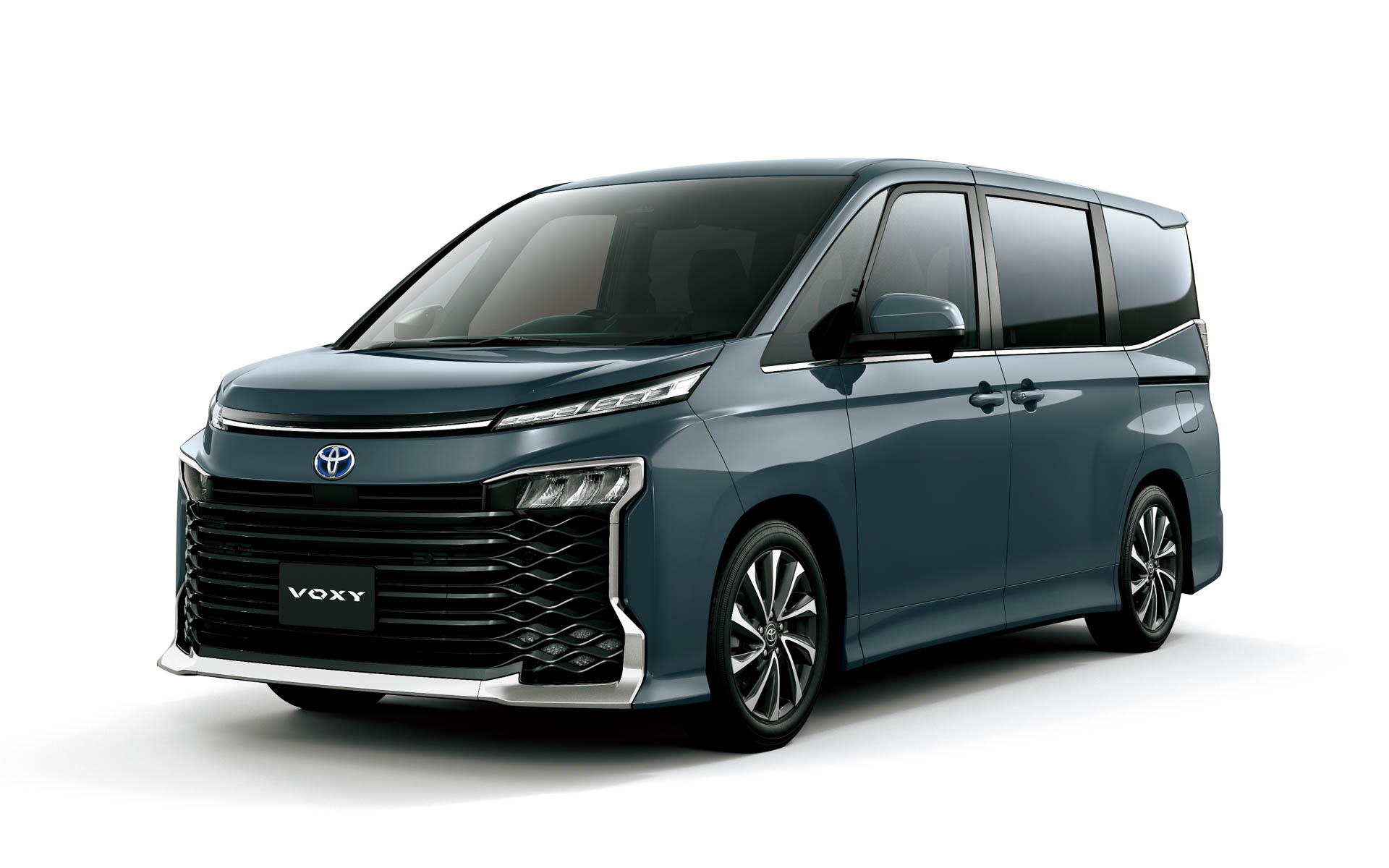 新型「ヴォクシー」