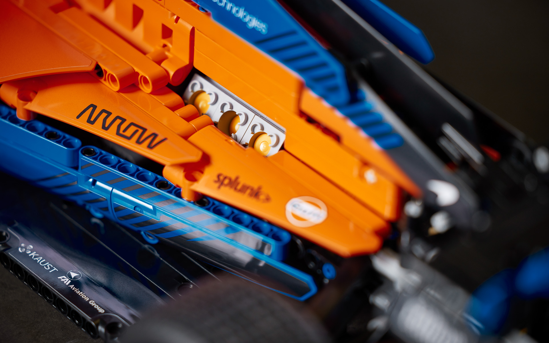 ピストンは可動式